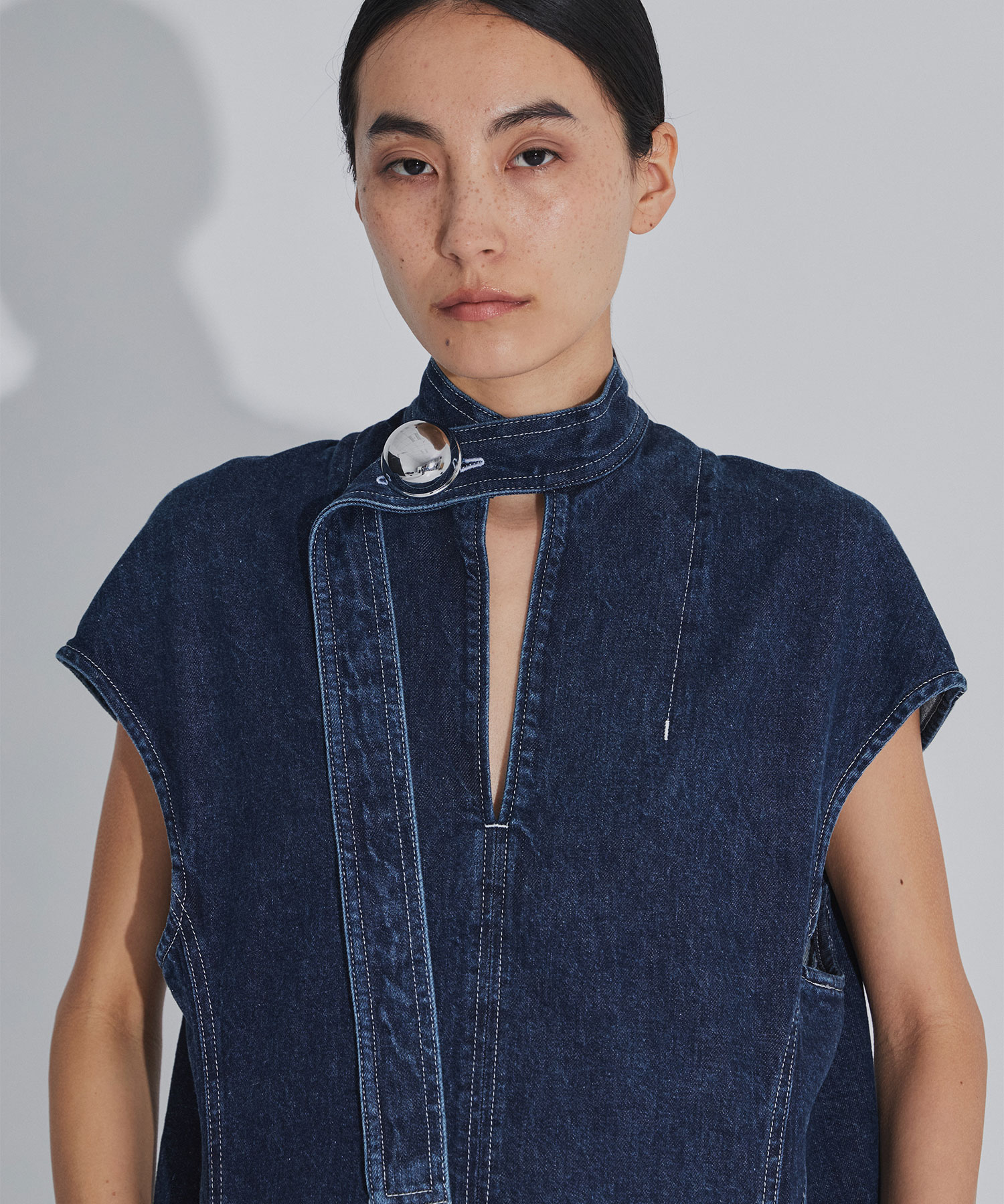 LAURA HARUNOBU MURATA