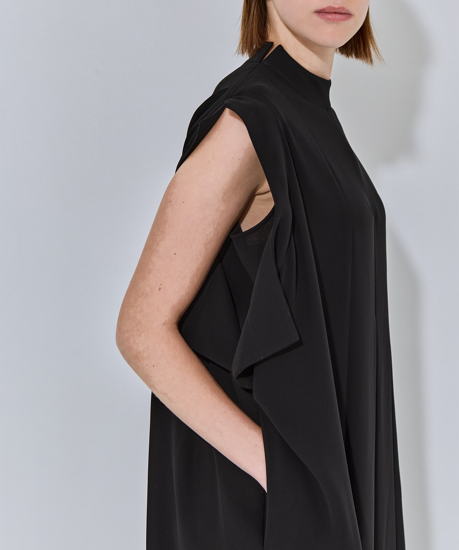 SHREDDER HEM DRESS ENFOLD