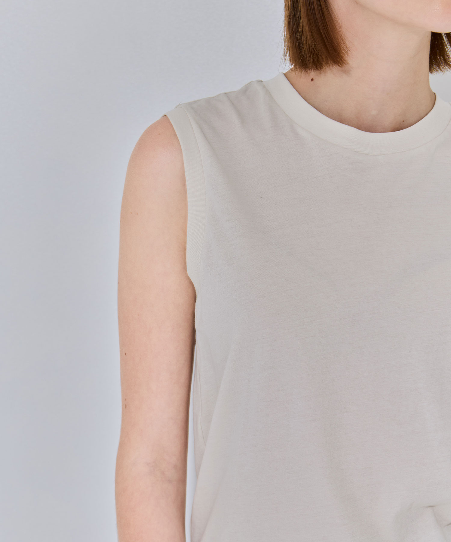 FRESCA NUBUCK REGULAR FIT TANKTOP ATON