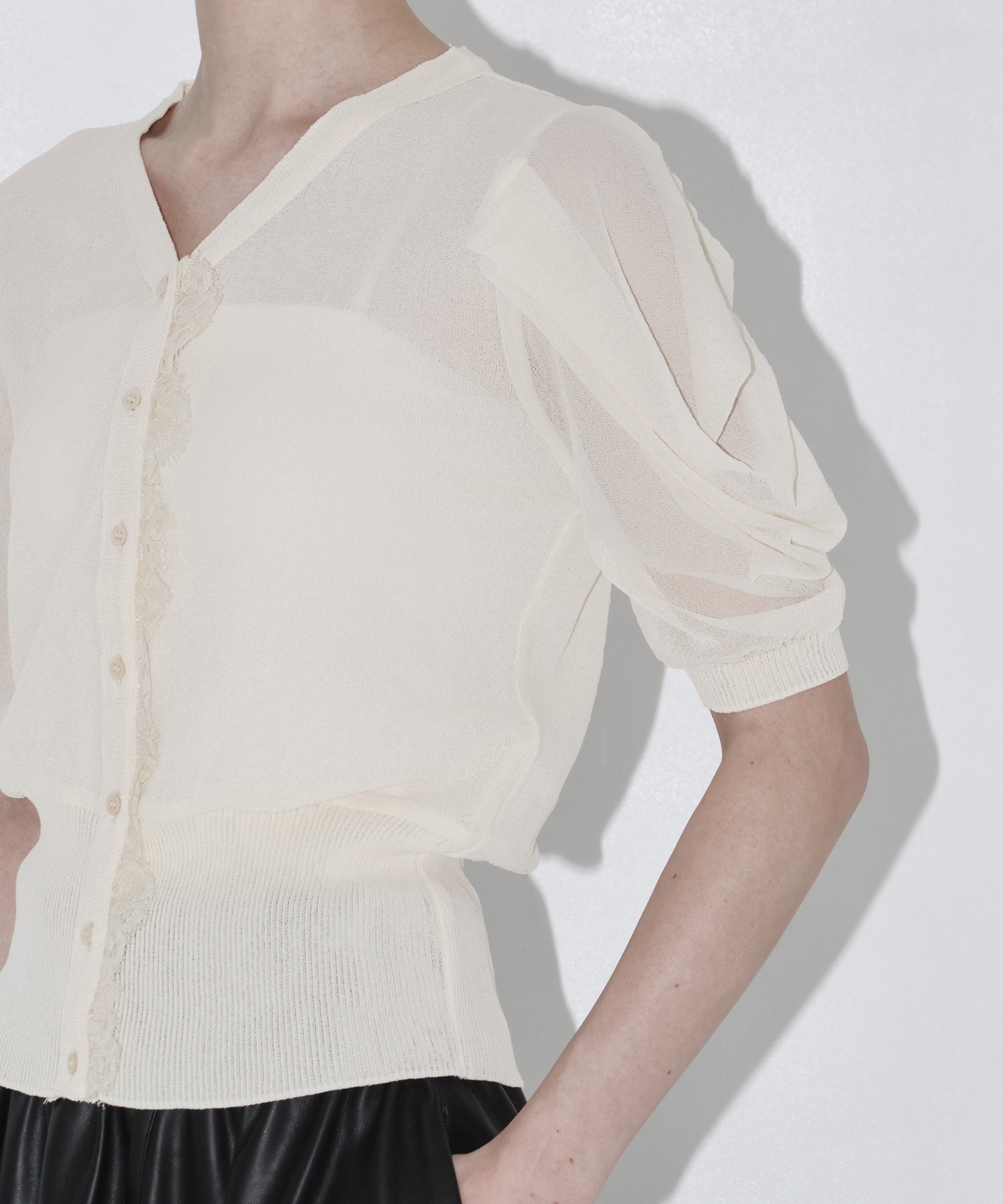 Half Sleeve Lace Knit Cardigan THE TOKYO