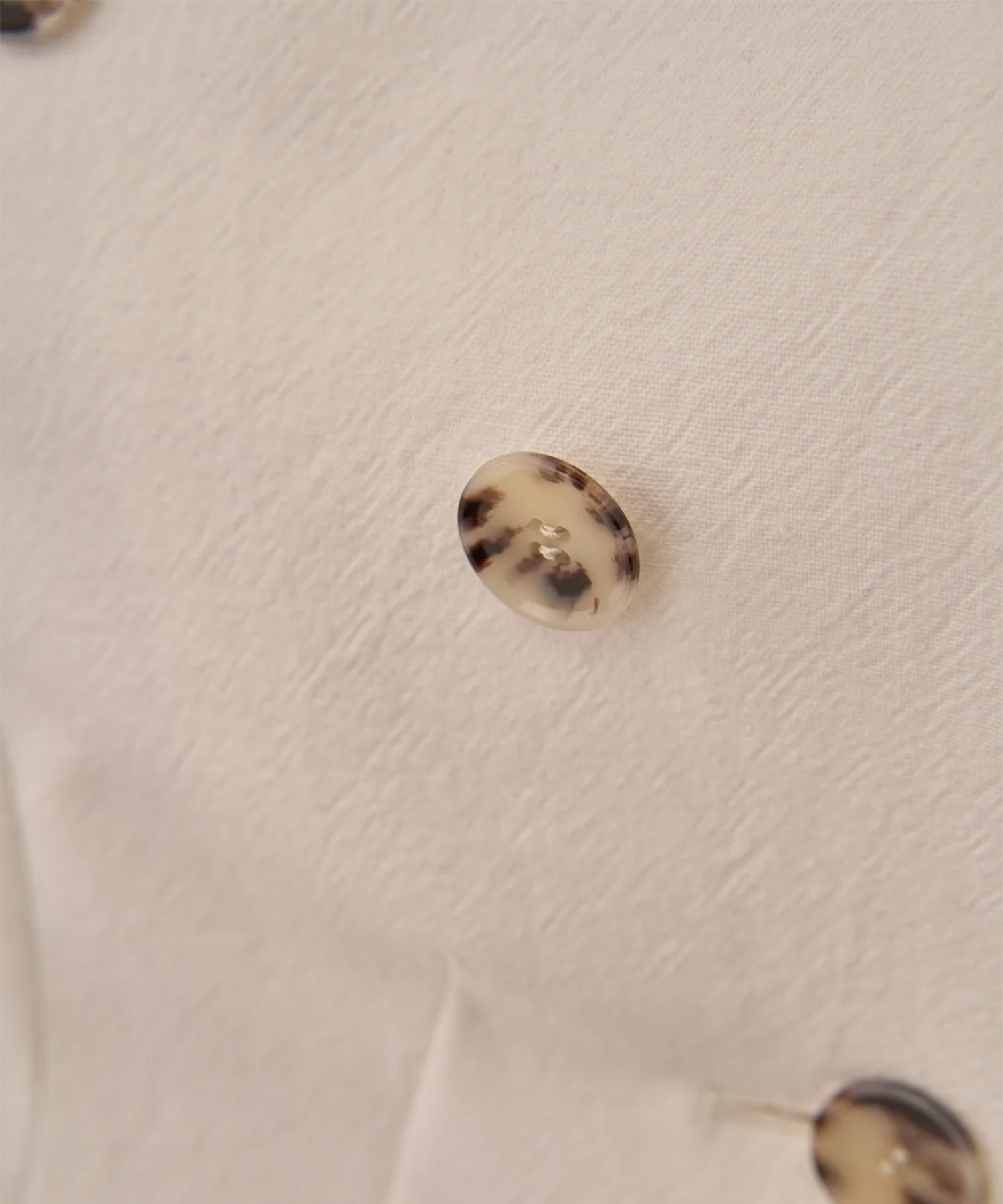 Sesilia half sleeve jacket AKIRANAKA