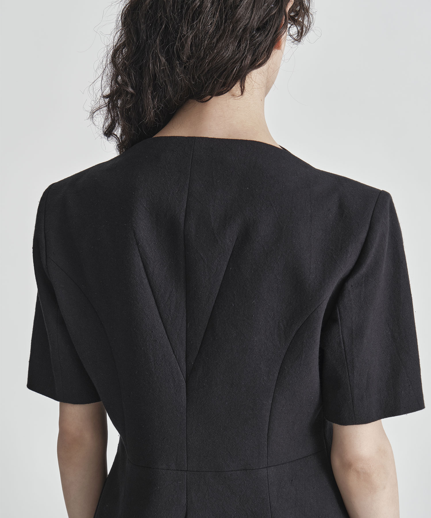 Sesilia half sleeve jacket AKIRANAKA
