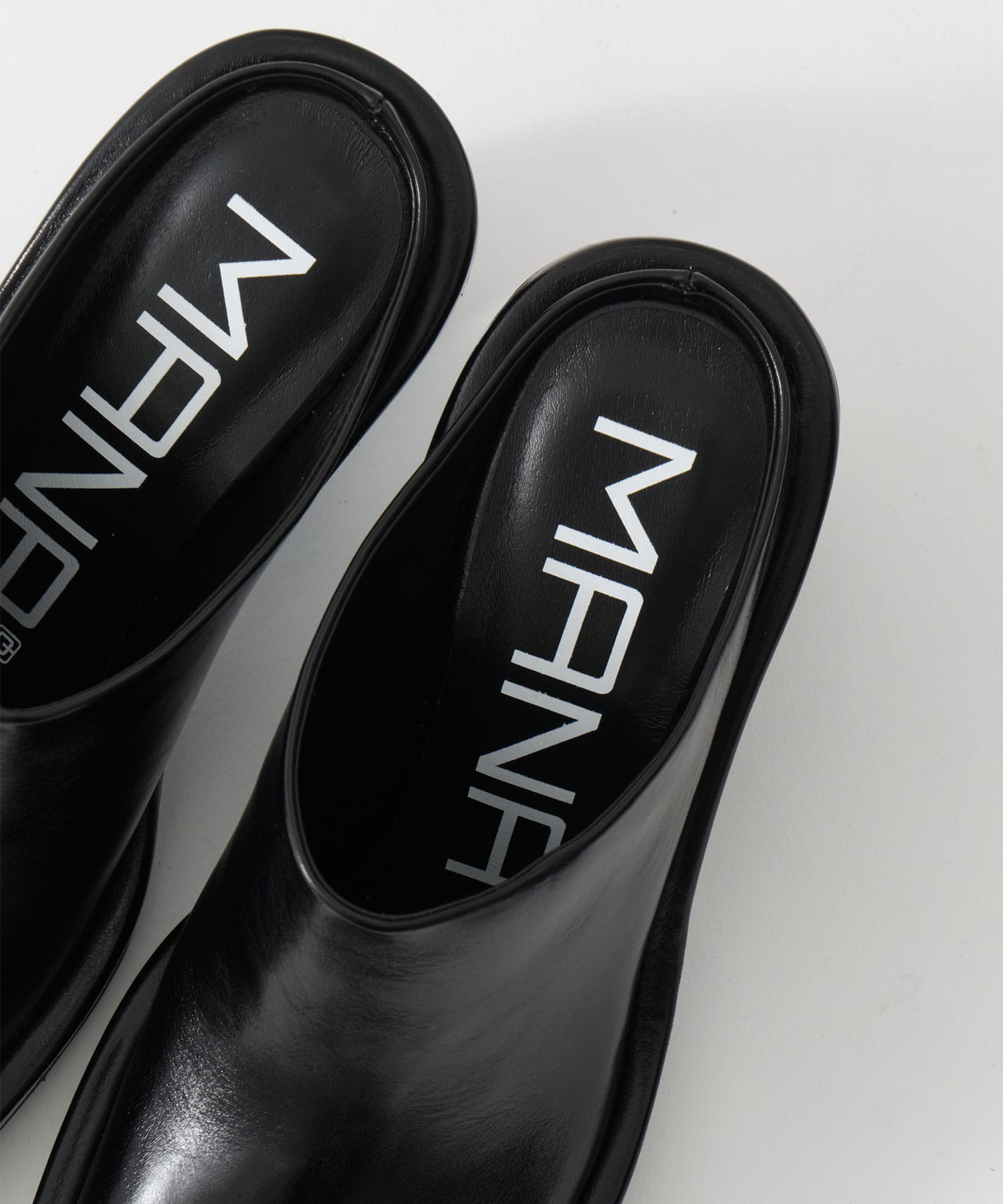 circle heel sandal MANA