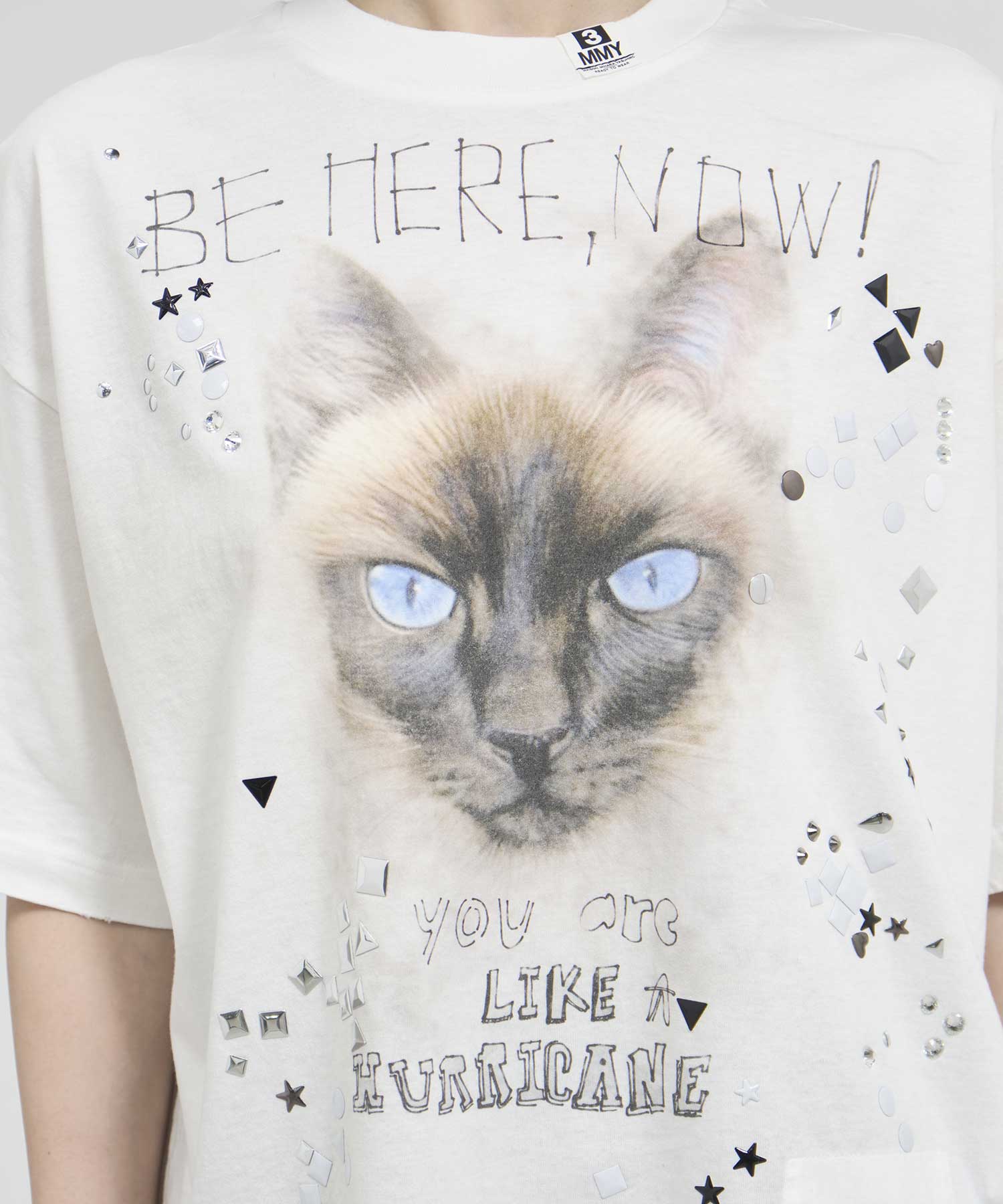 EMBELLISHED DISTRESSED TEE Maison MIHARA YASUHIRO
