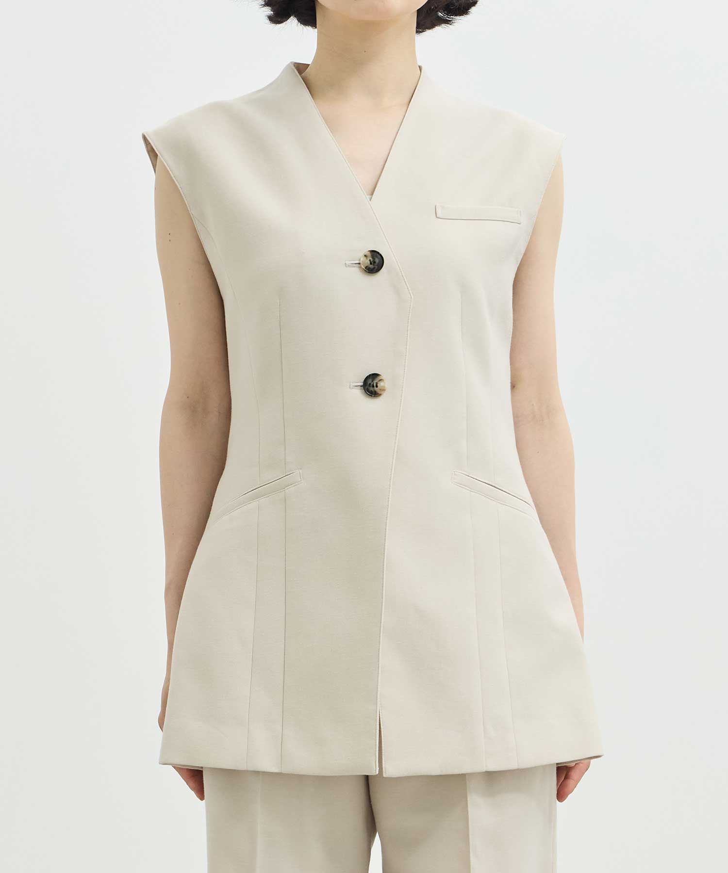 EX.V Neck Gilet AKIRANAKA