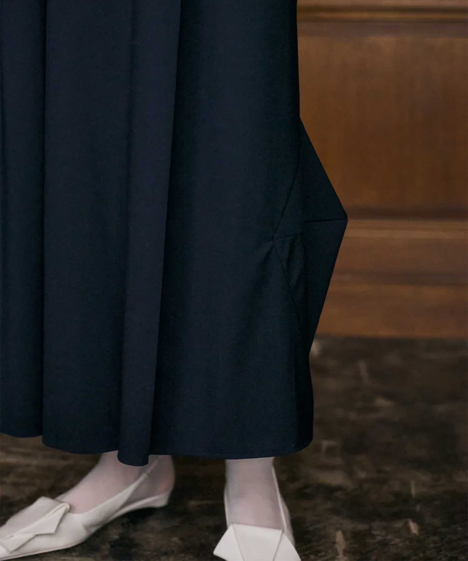 TUCK JUMPER-SKIRT ENFOLD