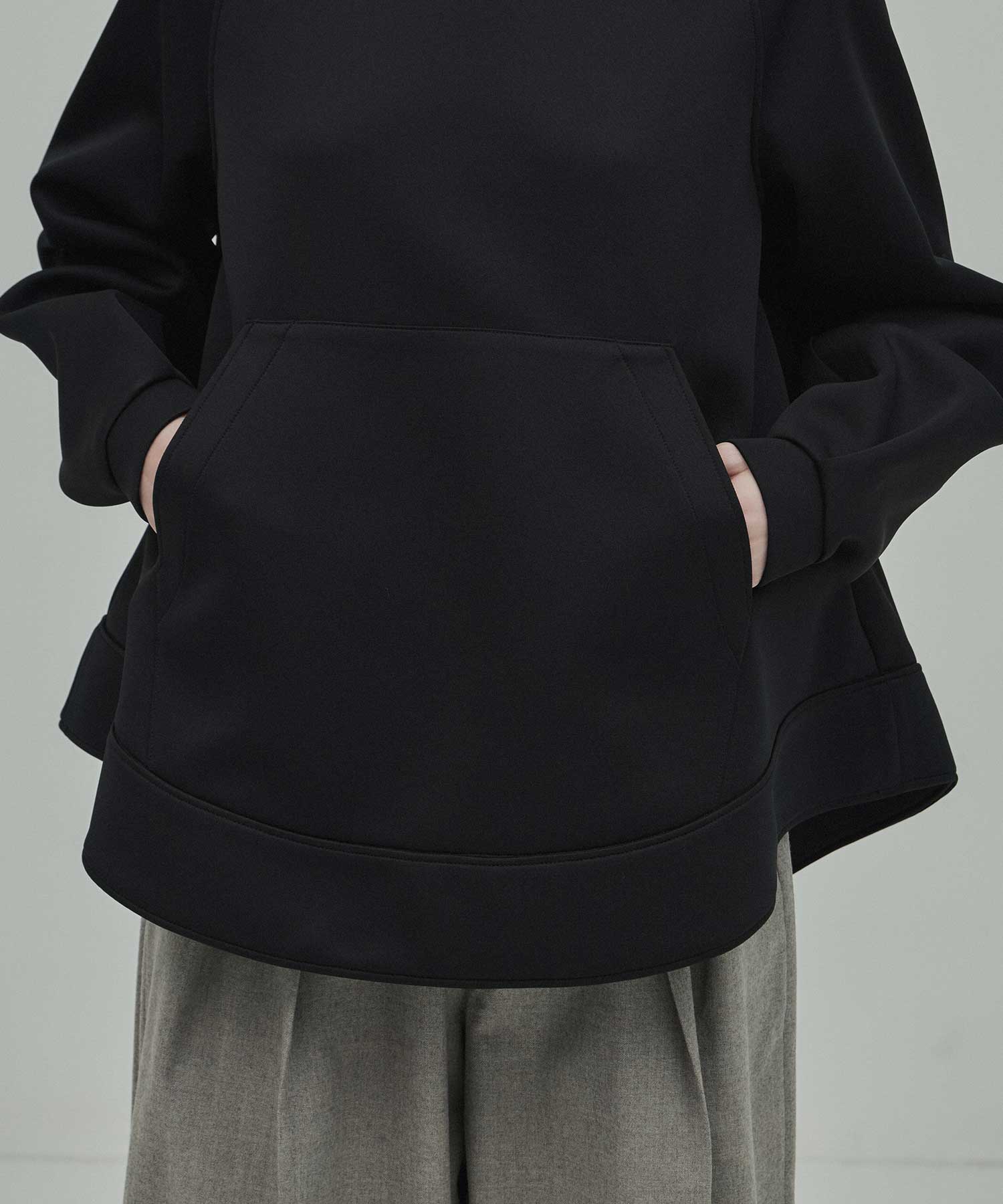 THE RAGLAN A-LINE PARKA THE RERACS