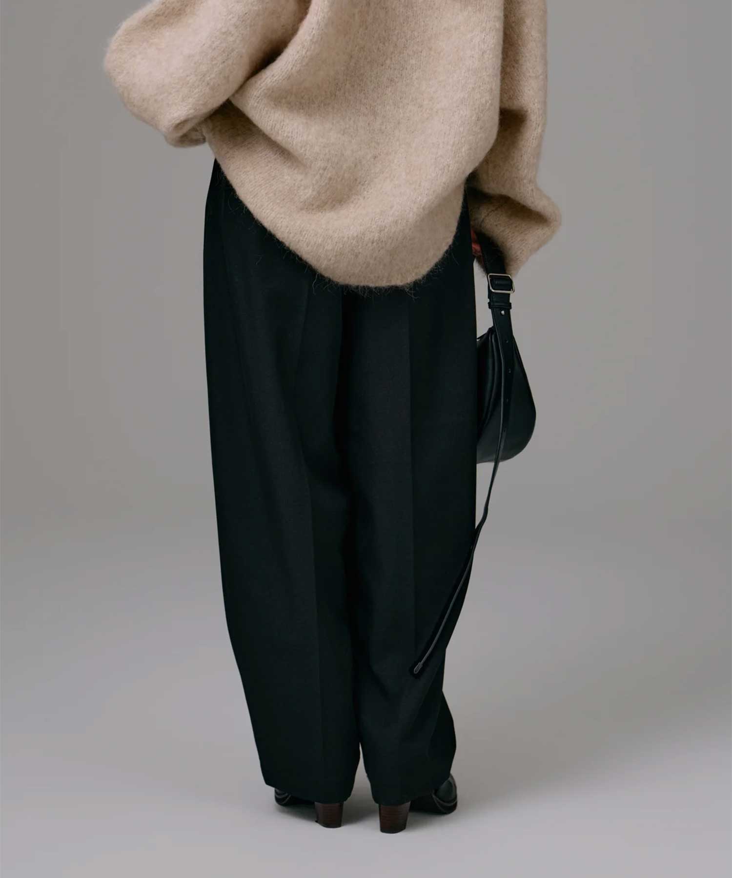 single tuck cocoon pants Louren