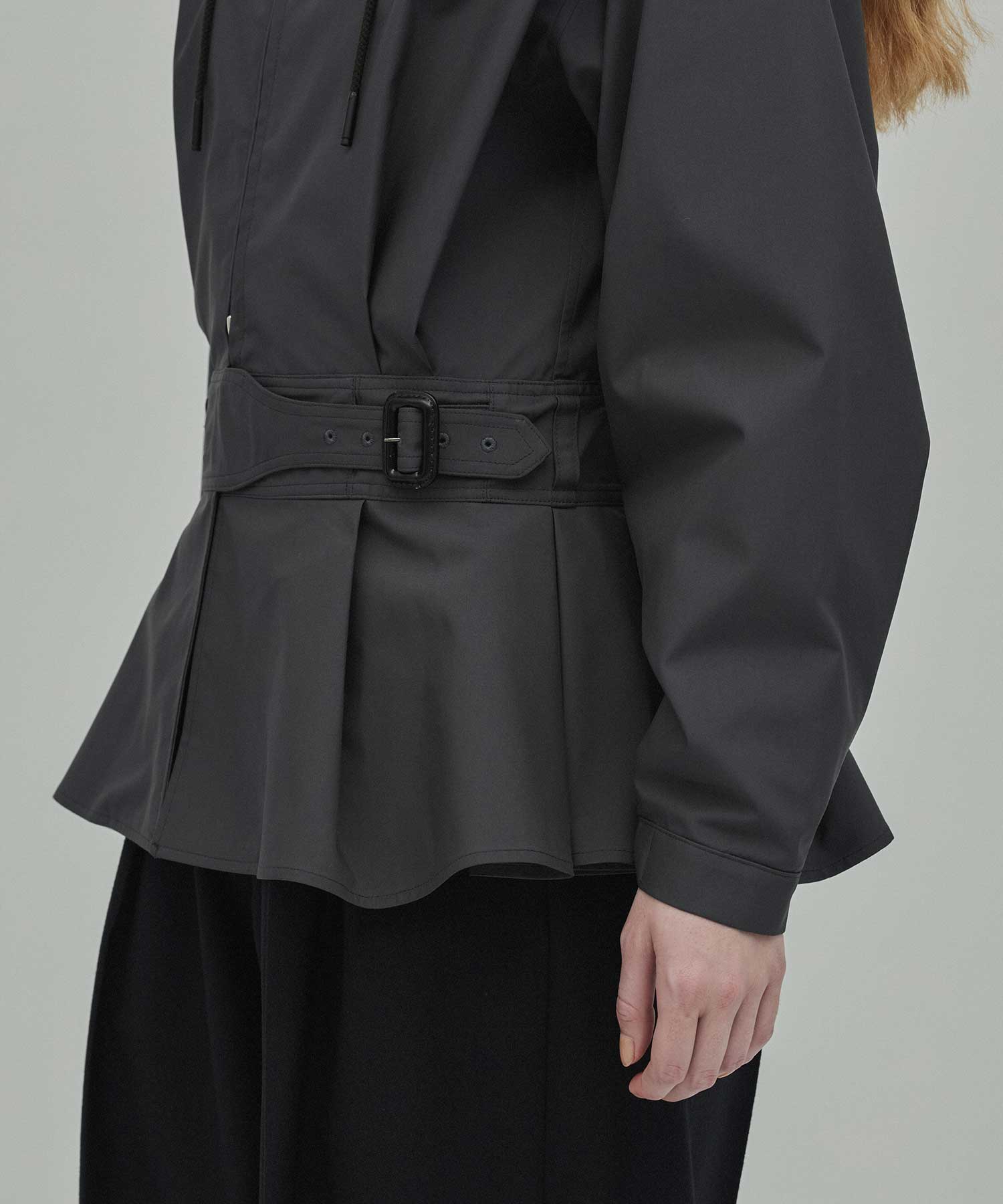 RERACS PEPLUM GURKHA SHELL PARKA THE RERACS