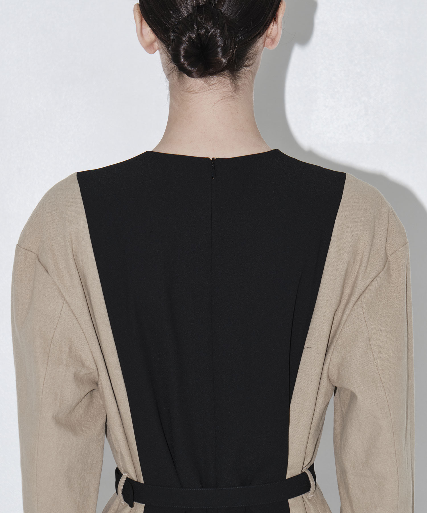 Kate front pleats dress AKIRANAKA