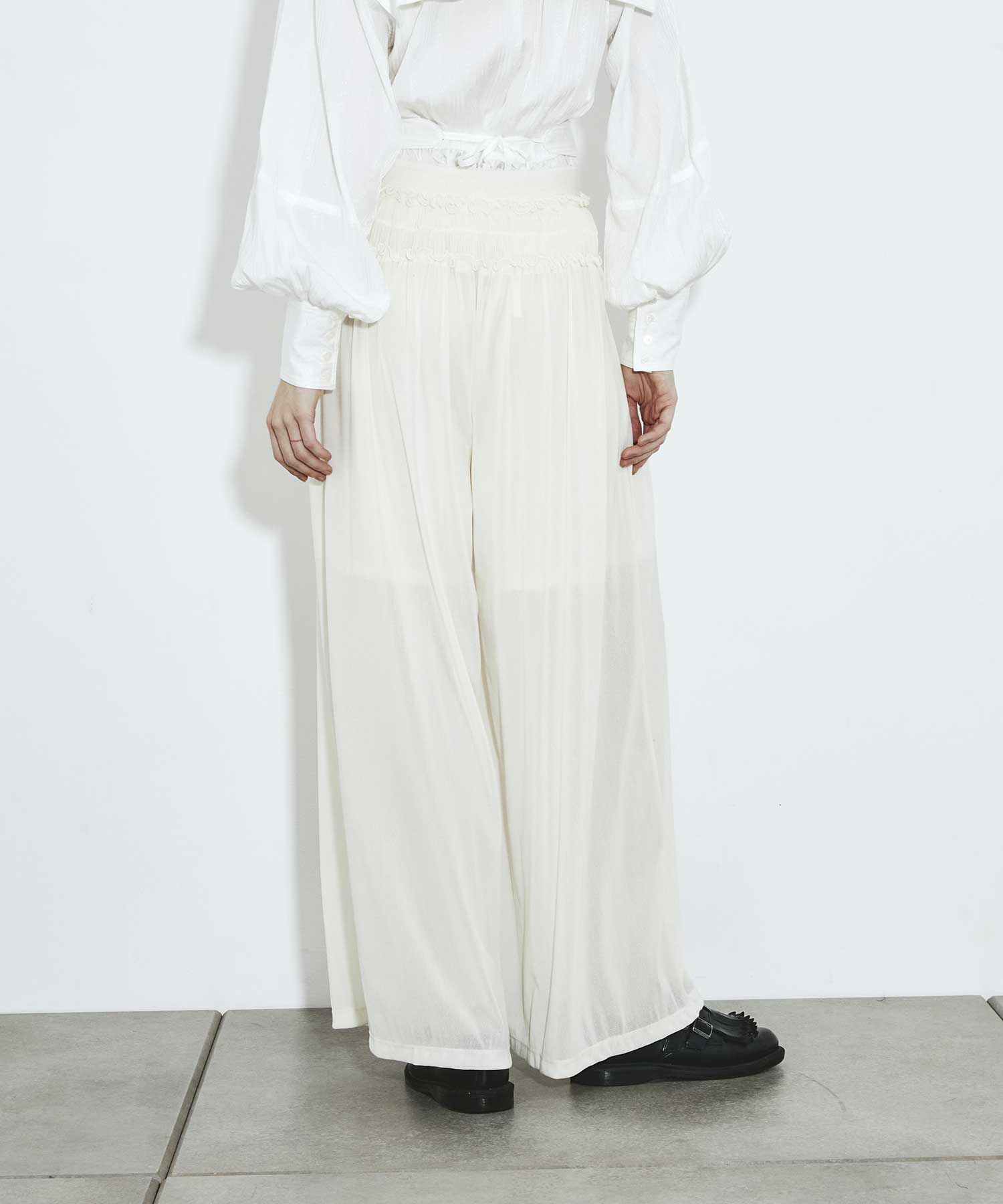 別注 Velvet tulle shirring wide pants FETICO