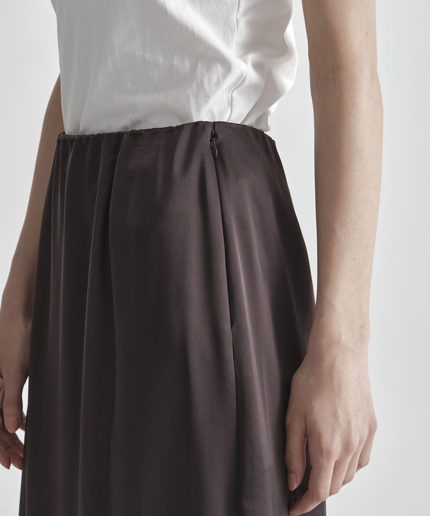 Satin Tight Skirt THE TOKYO