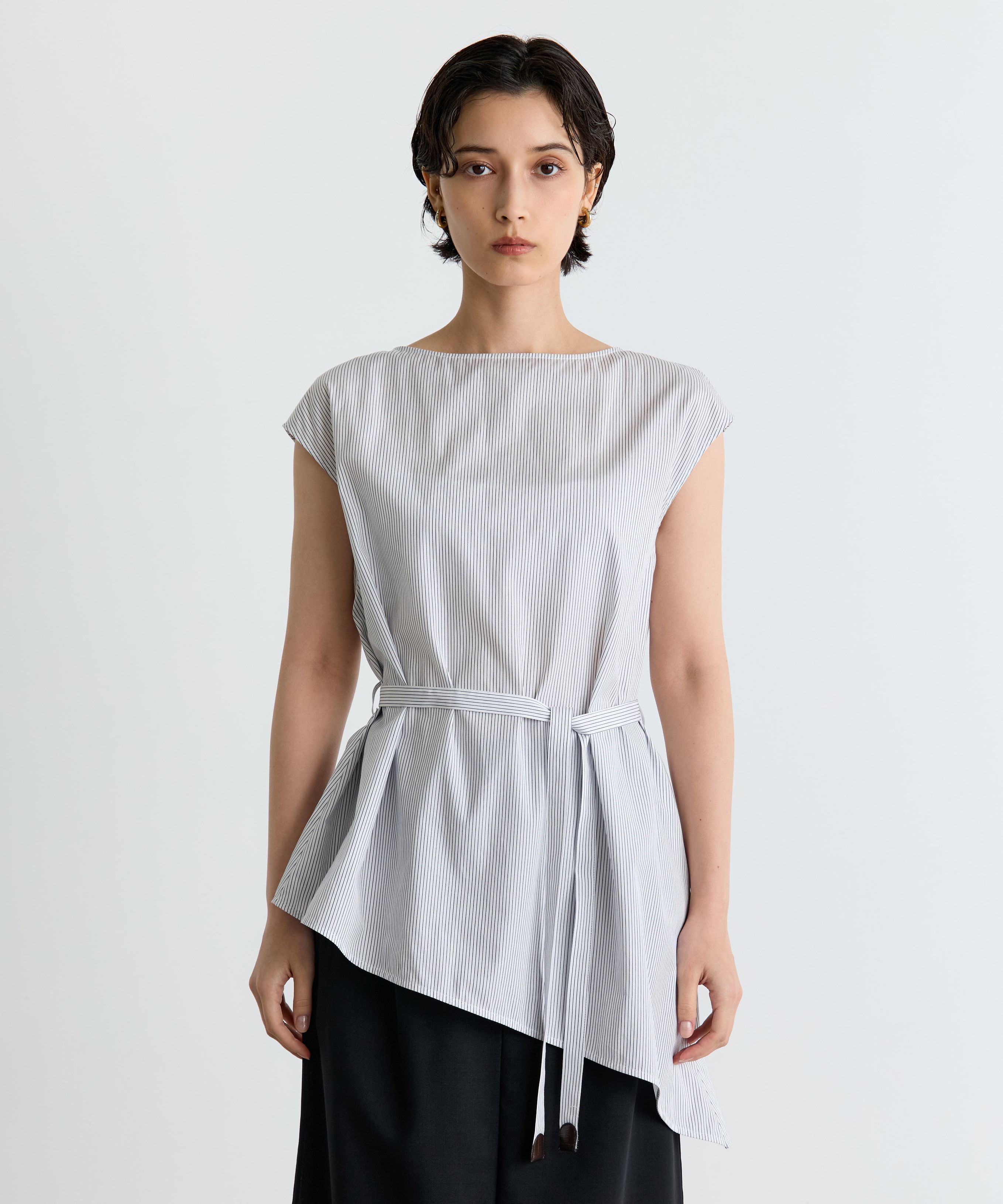 French Sleeve Asymmetry Tops THE TOKYO
