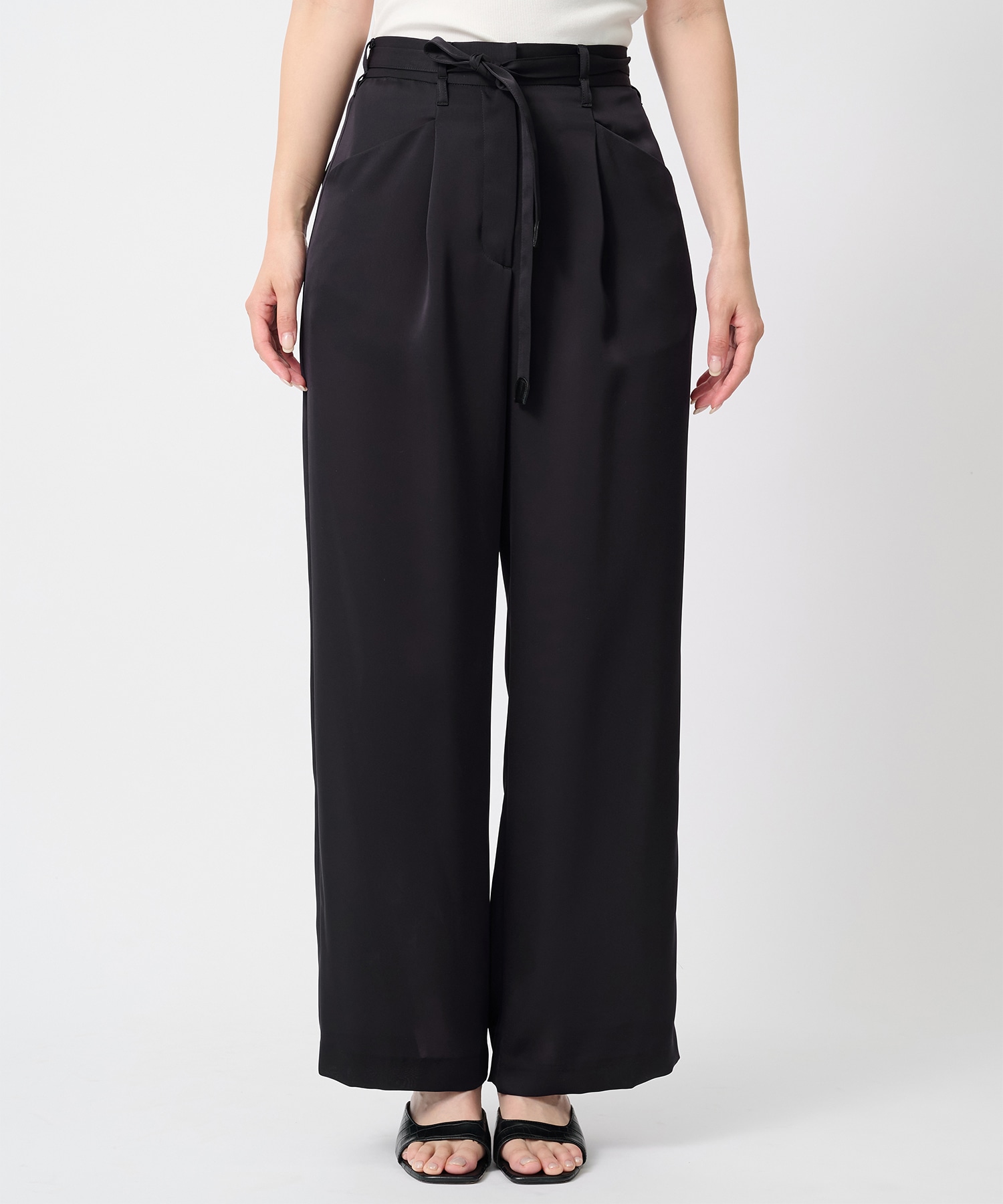 Satin Straight Pants THE TOKYO