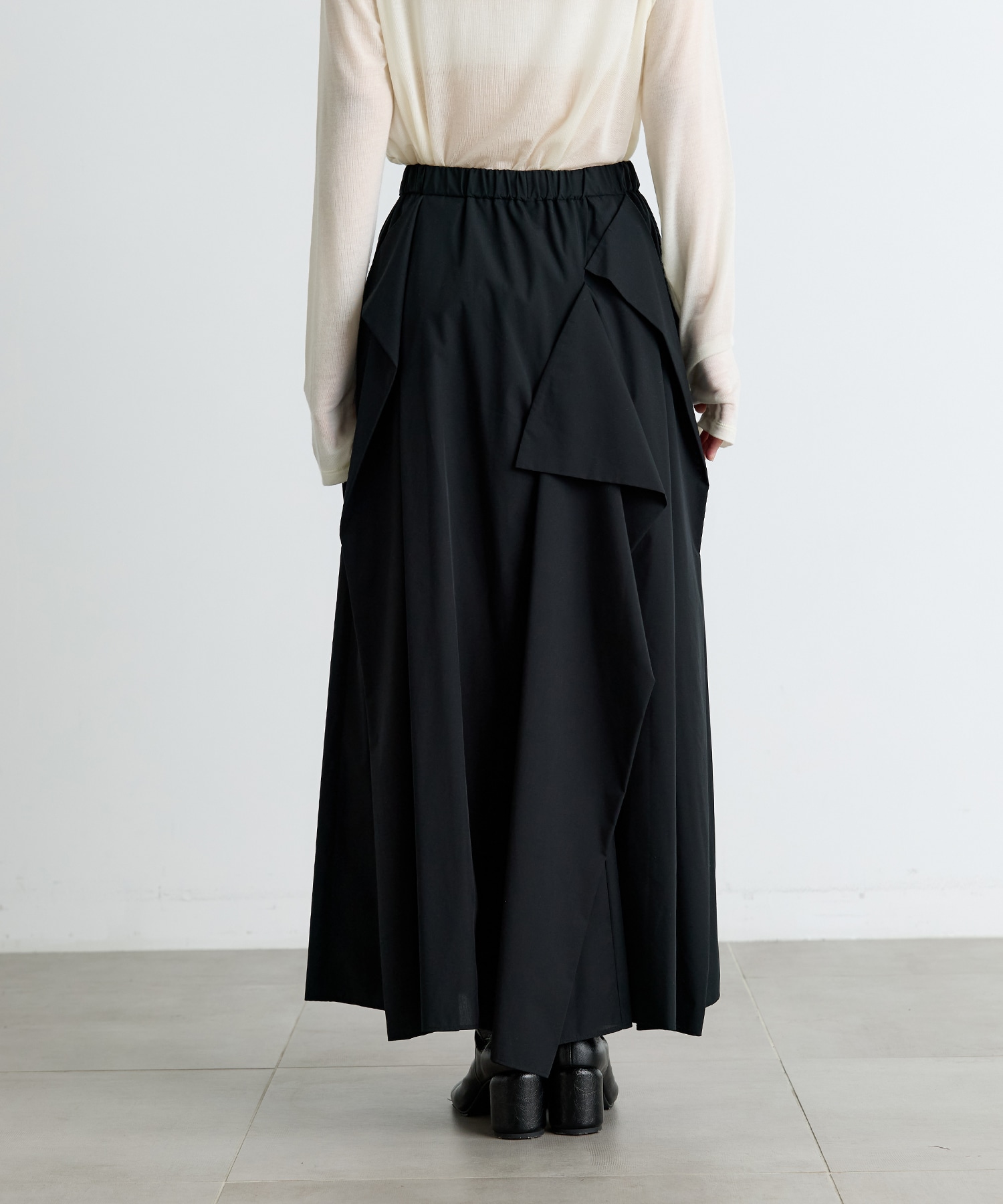 pouf skirt nagonstans