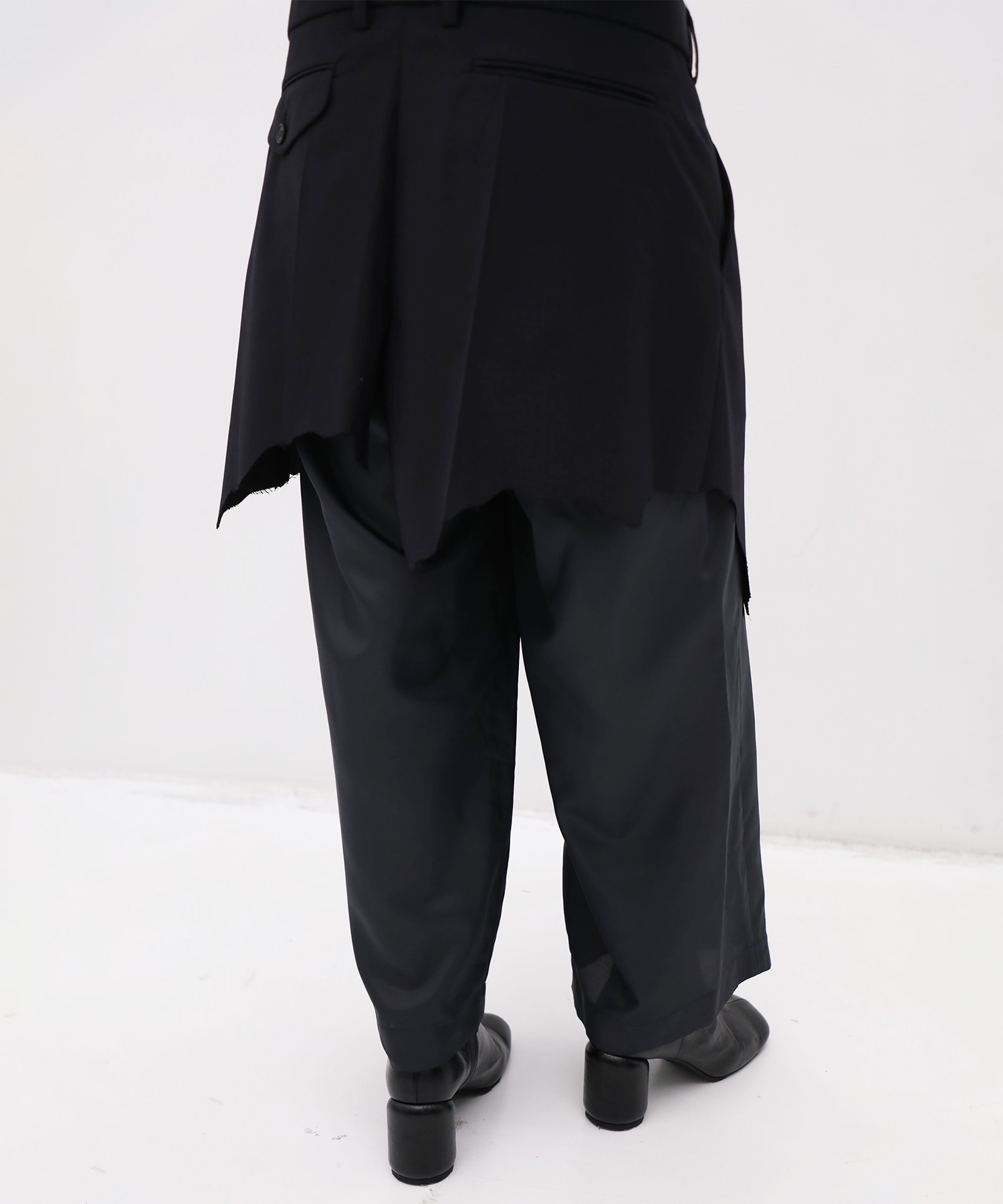 26WCL-P04110 Pants kolor
