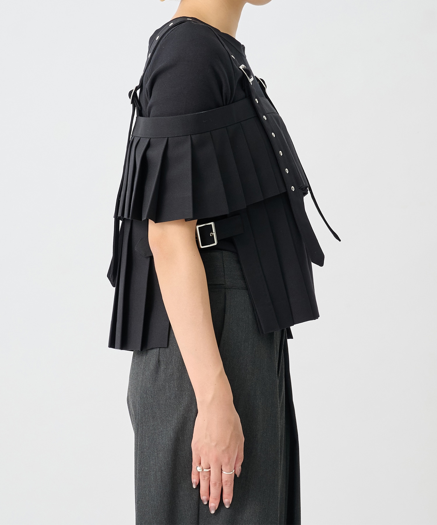 3R-V008-051 Pleats Bustier noir kei ninomiya