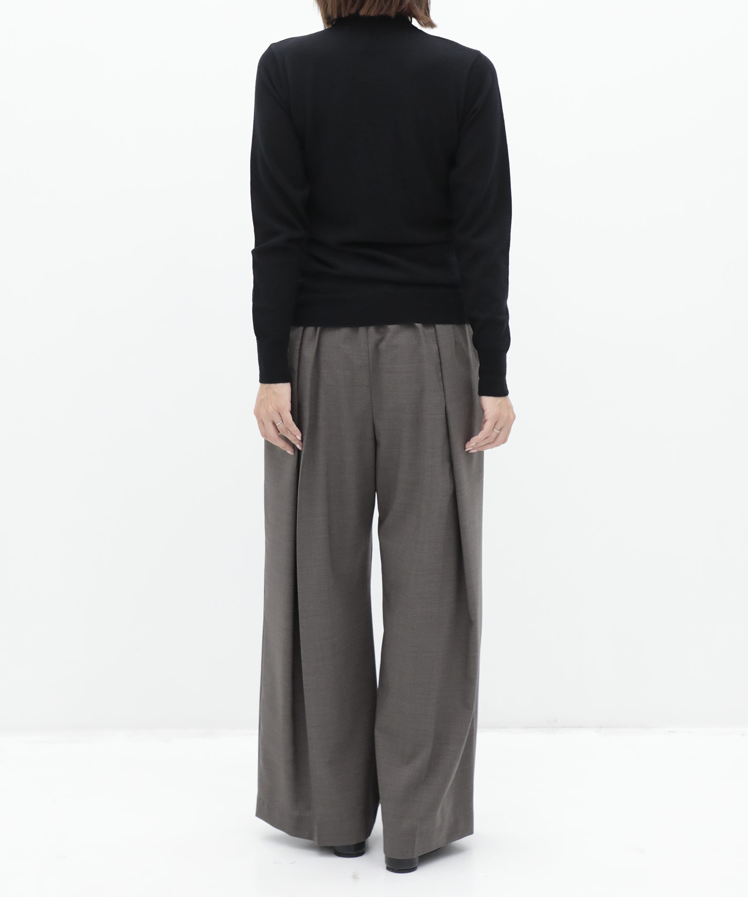 Belted High-Neck Sweater KEISUKEYOSHIDA
