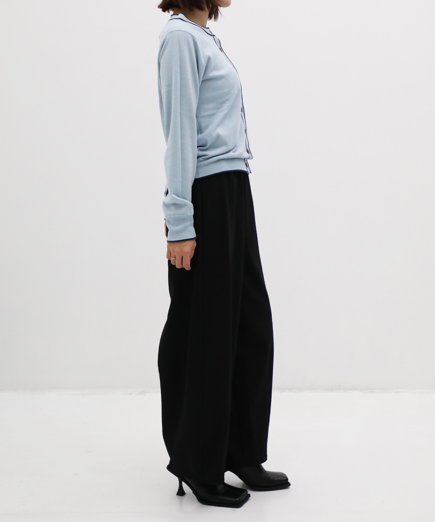 CASHMERE/SILK REVERSIBLE CREW NECK CARDIGAN THE TOKYO
