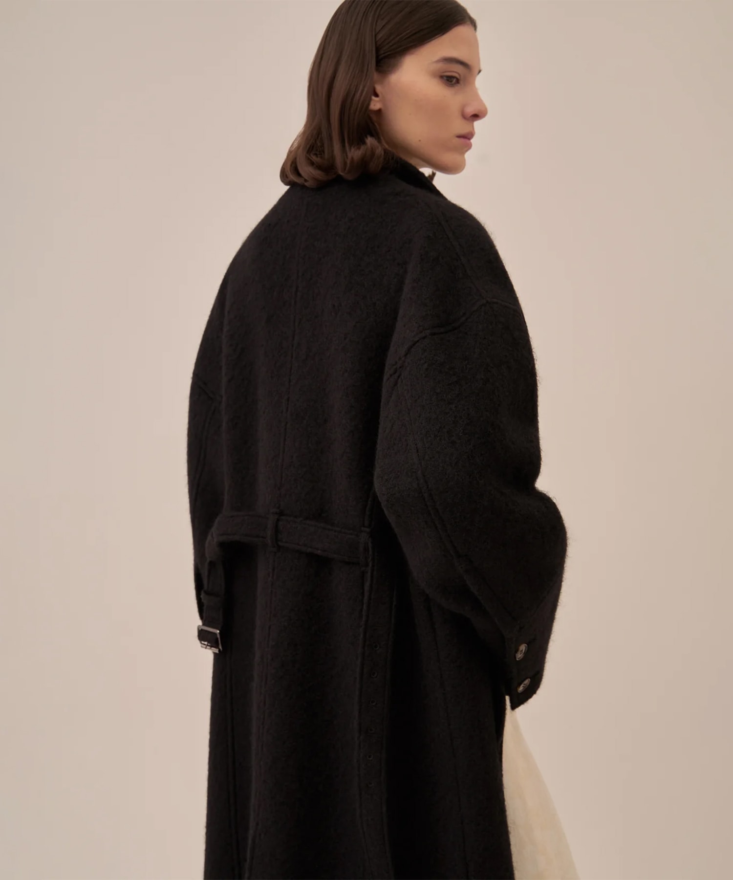 Verna long coat BK AKIRANAKA