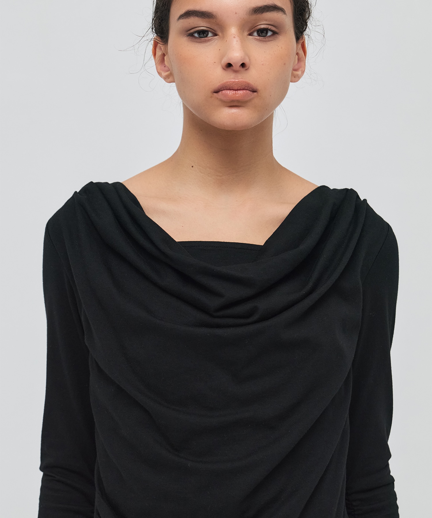 Drape Layer Cut Tops RITAN