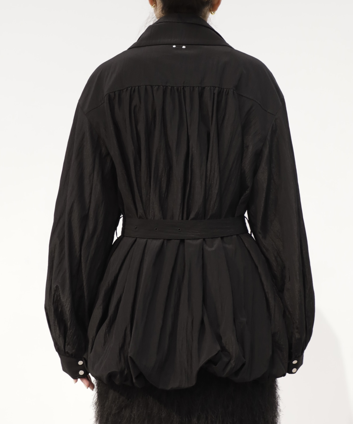 Layer Volume Bluson RITAN