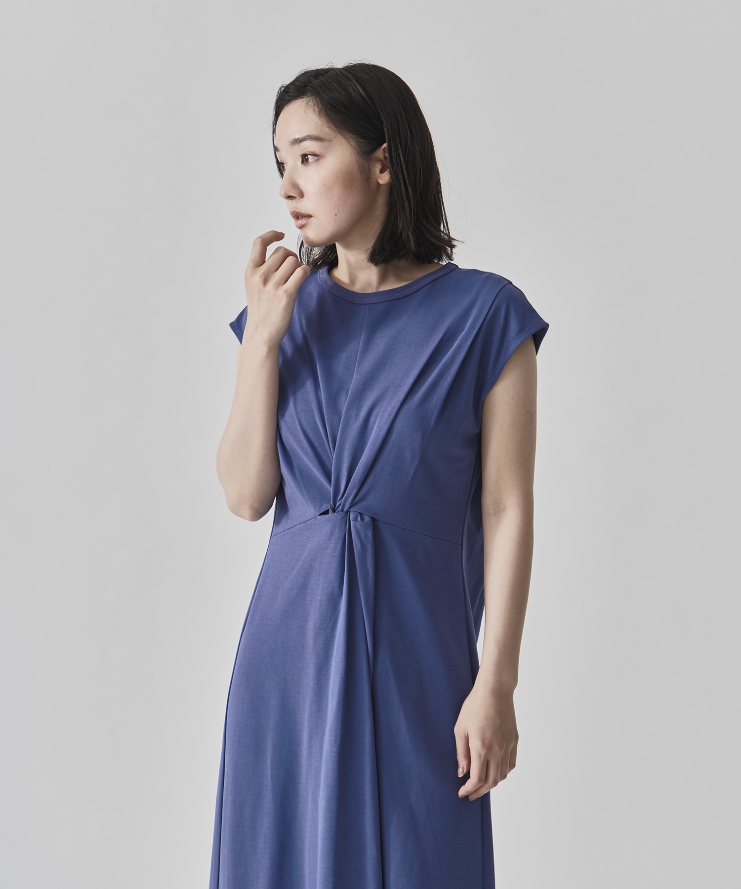 Shoulder Tuck Twist Dress CITY TOKYO