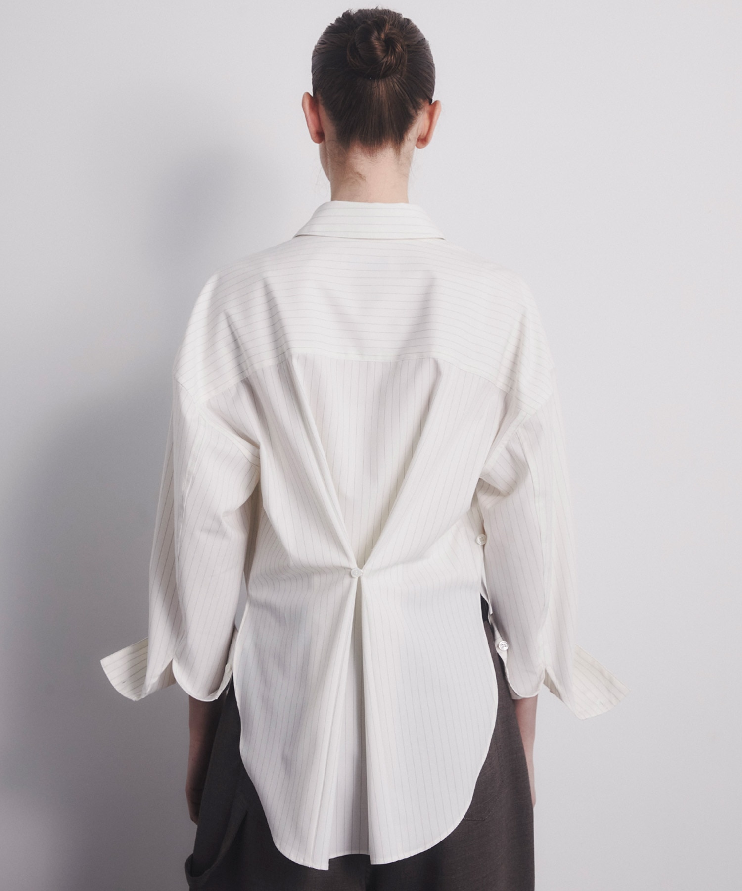 Cashe-coeur 2way Shape Shirt CITY TOKYO