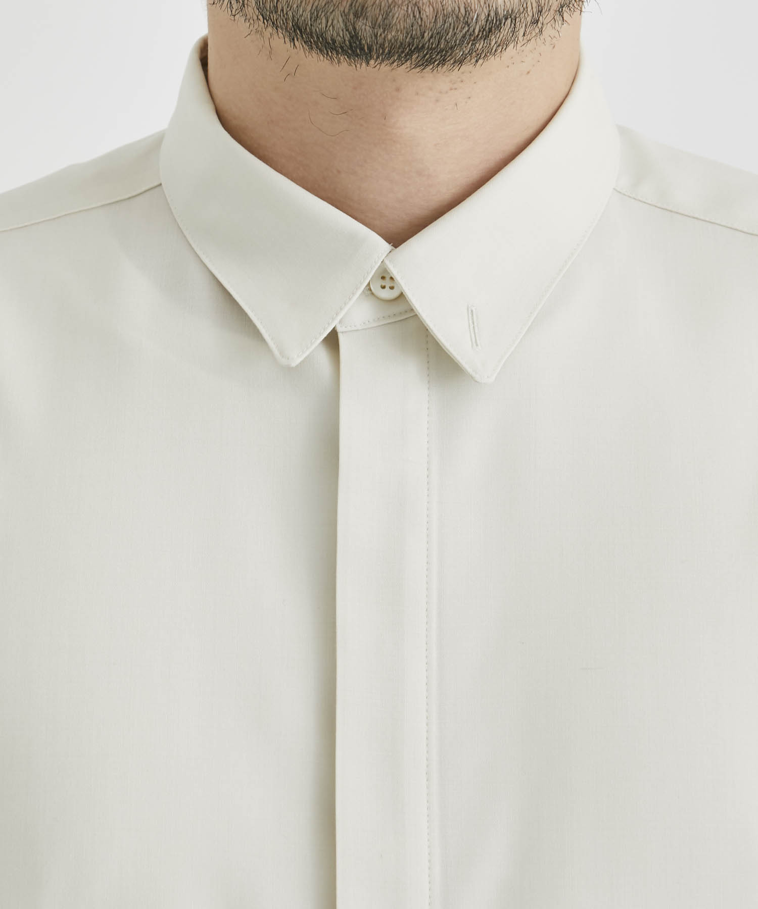 DROPPED SHOULDER TOP WITH SHIRT COLLAR IN WOOL SHIRTING(0 IVORY