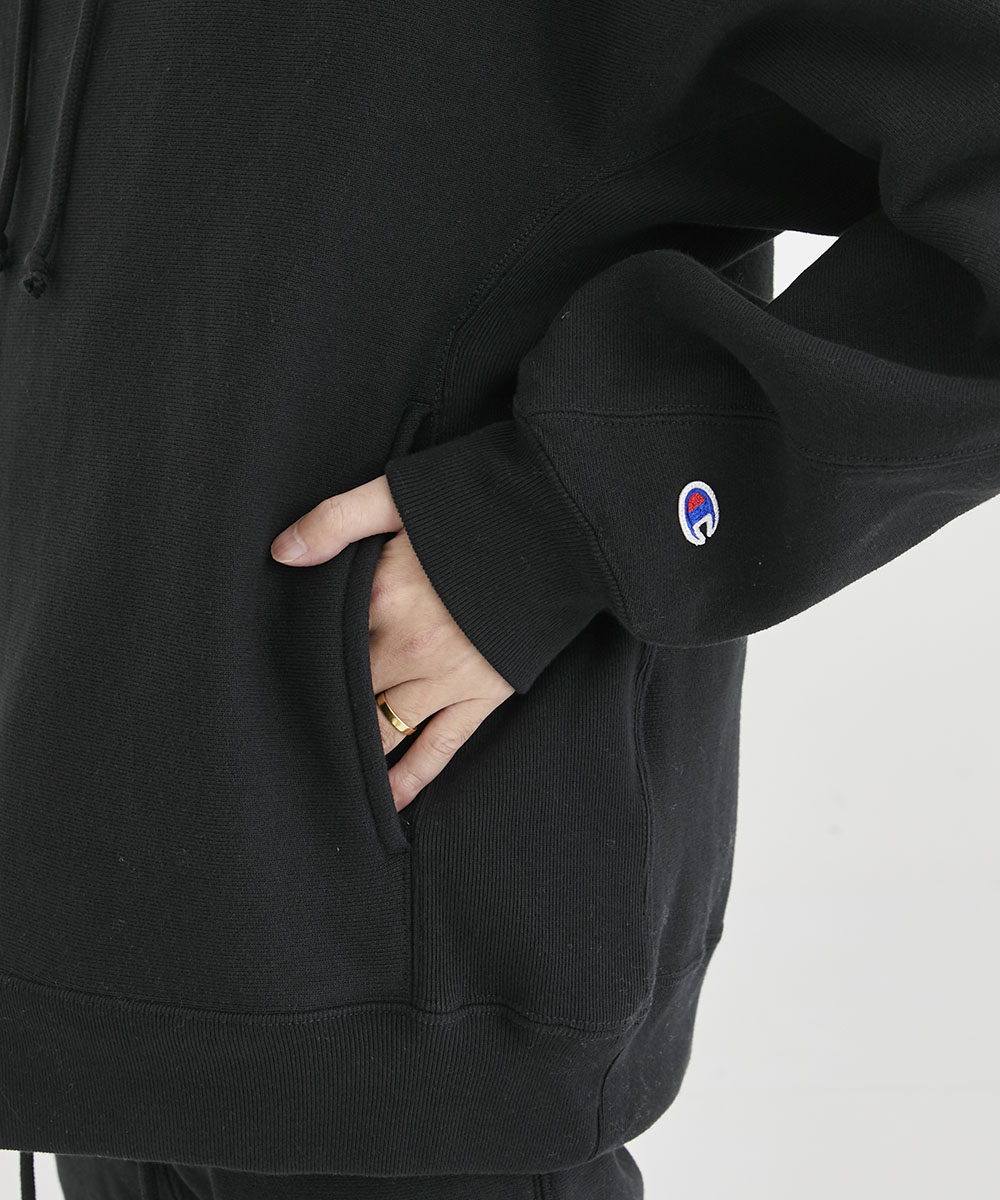 ×Champion C8-X108 HOODIE N.HOOLYWOOD