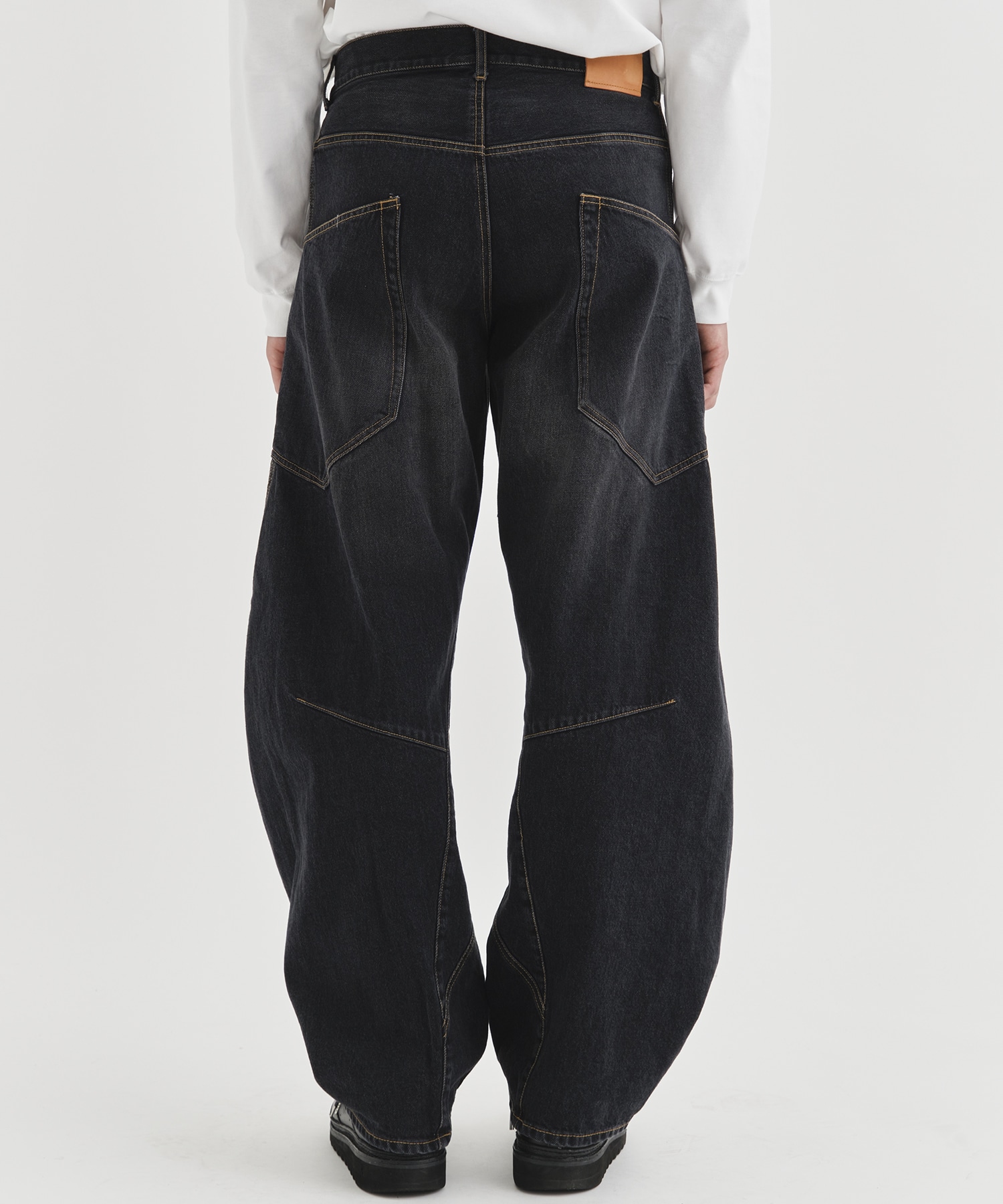 Draped denim pants ｜ KHOKI