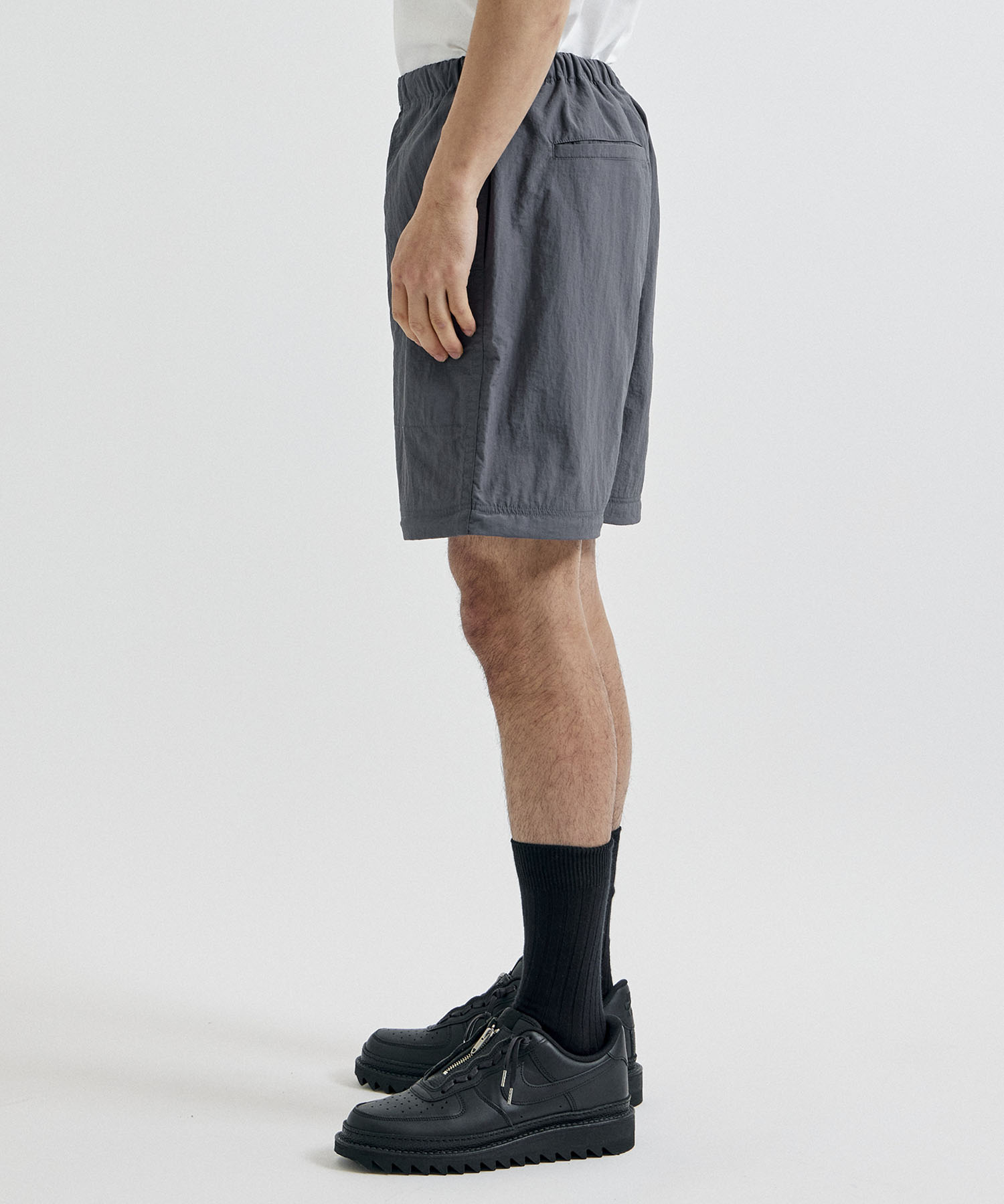 ×GRAMICCI ZIP OFF JOGGER PANTS White Mountaineering