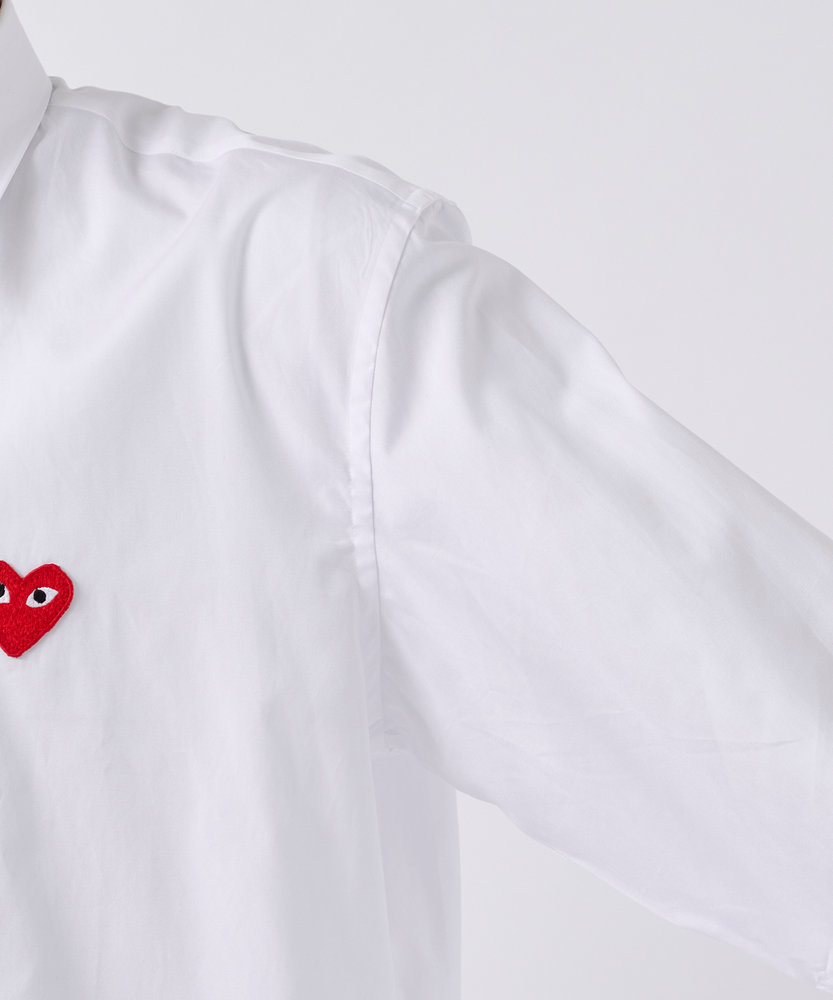 AX-B002-051 SHIRT RED EMBLEMRED HEART PLAY COMME des GARCONS