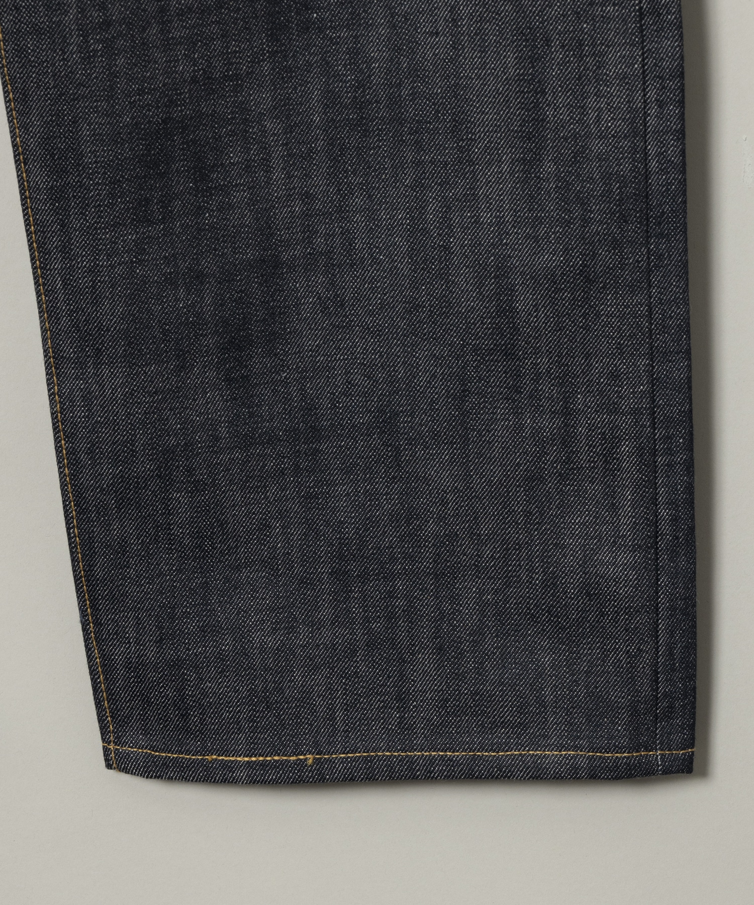 SELVAGE DENIM STRAIGHT PANTS Maison MIHARA YASUHIRO