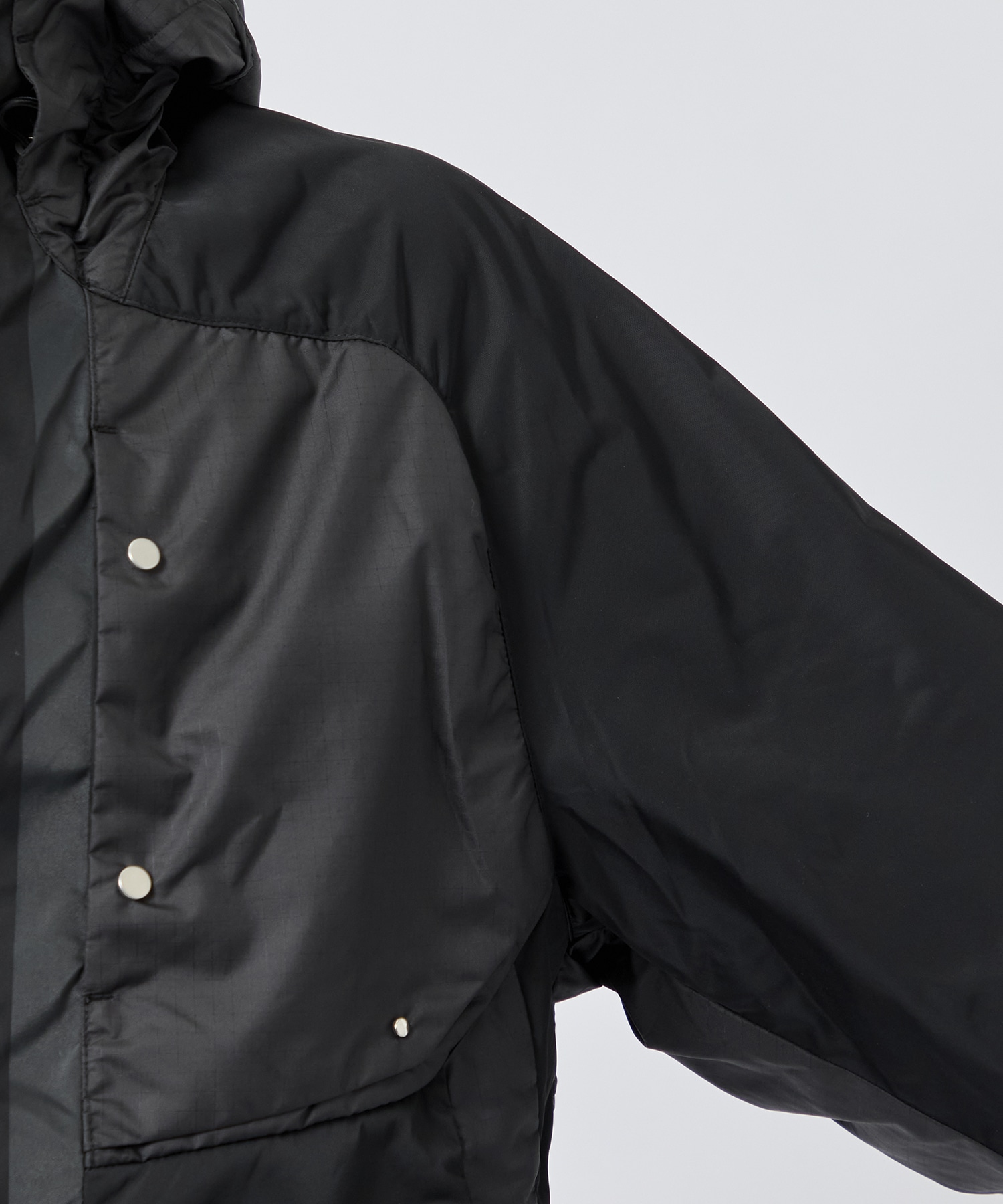 POLYESTER MOUNTAIN PARKA White Mountaineering