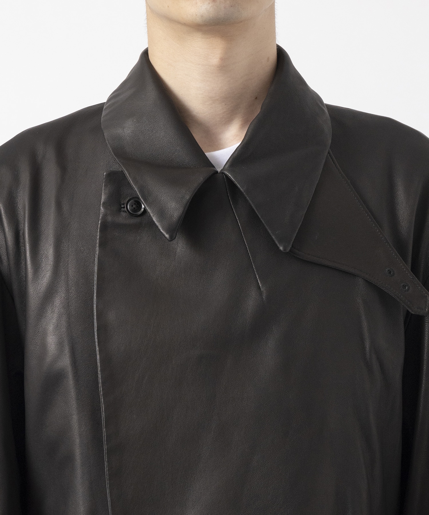 LEATHER DOUBLE BREASTED COAT YOKE