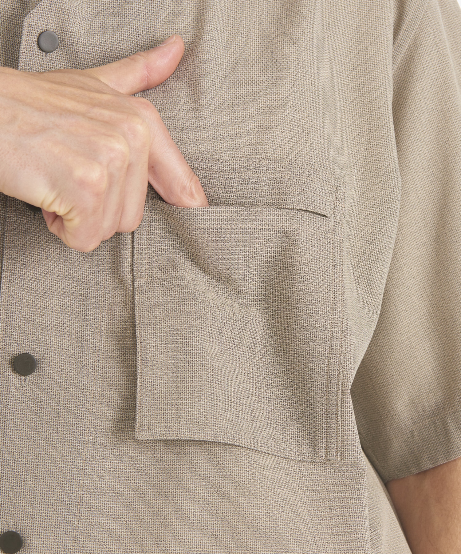 【イレニサ】OPEN COLLAR SHORT-SLEEVED SHIRT IRENISA