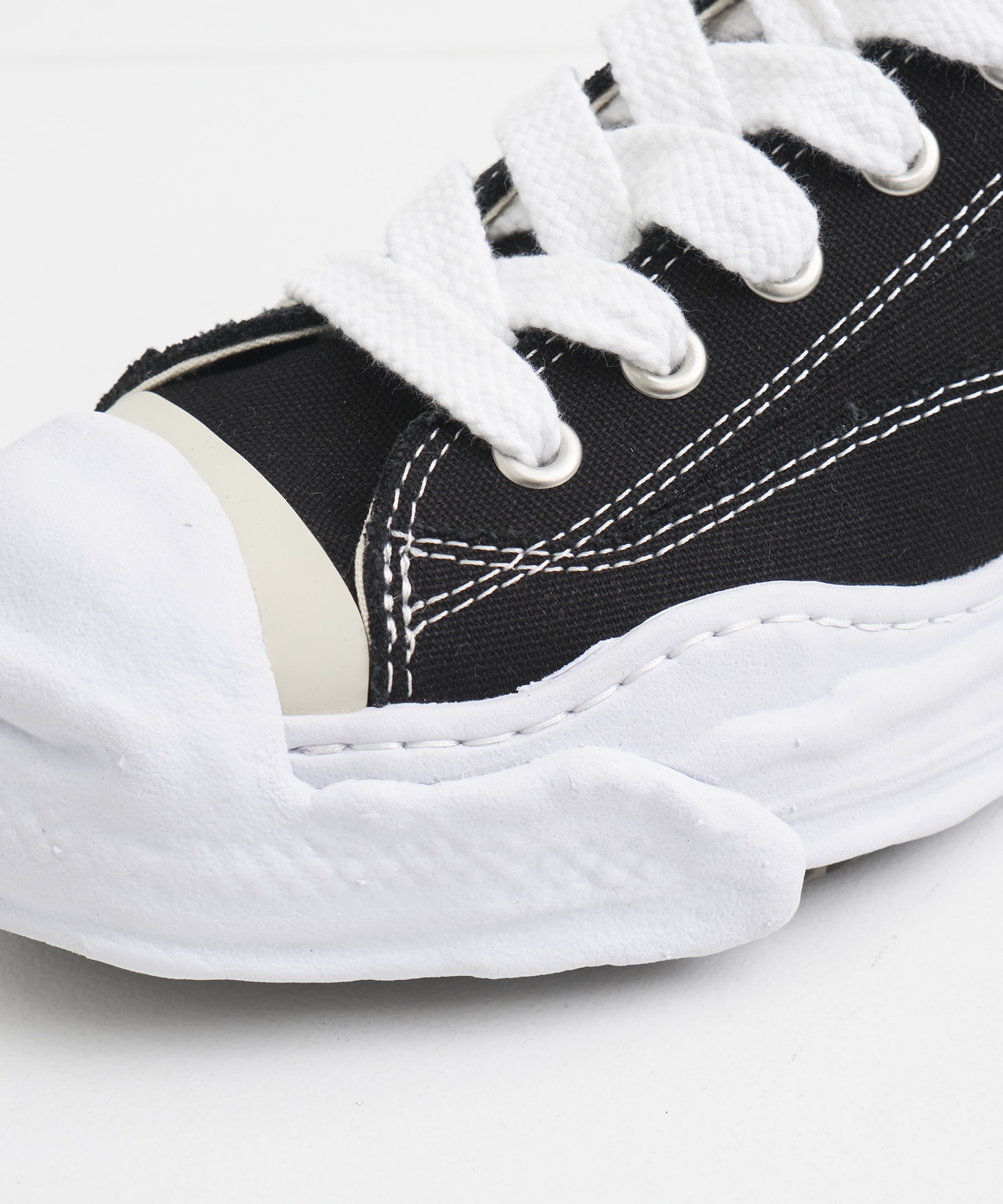 HANK / original sole canvas Low-Top sneaker Maison MIHARA YASUHIRO