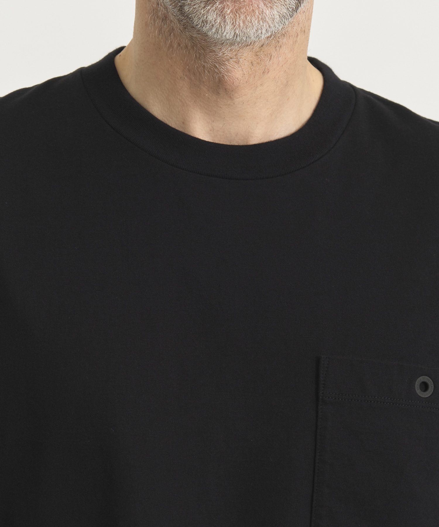 別注 ONE EYELET POCKET TEE White Mountaineering