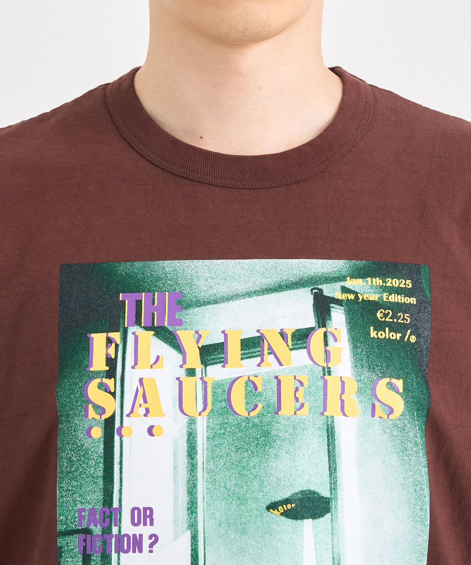 25WCM-T06204 S/S TEE FLYING kolor