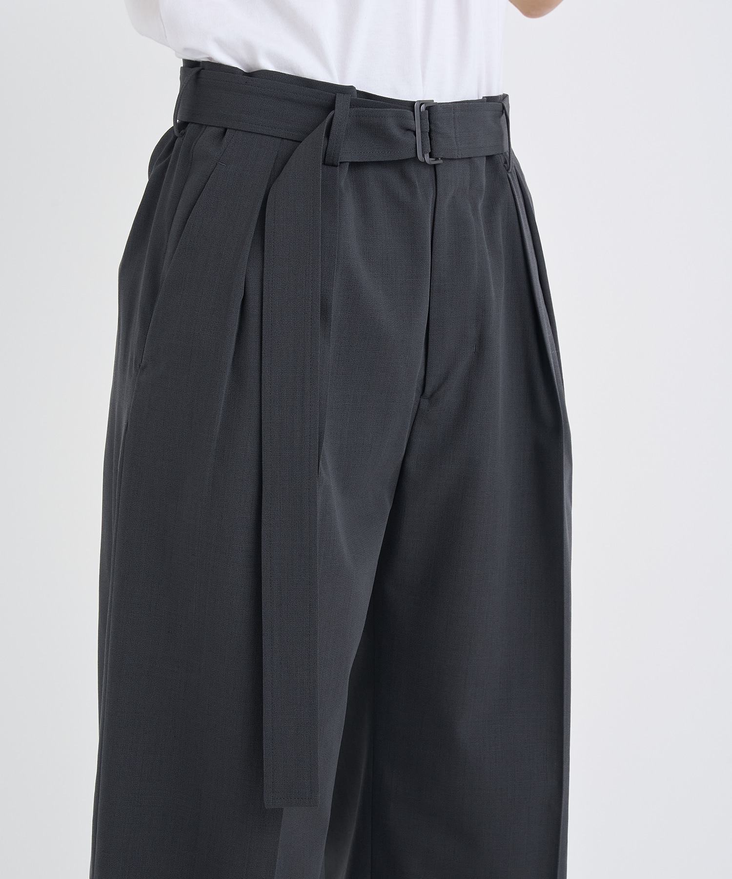 別注 BELTED BAGGY TROUSERS IRENISA