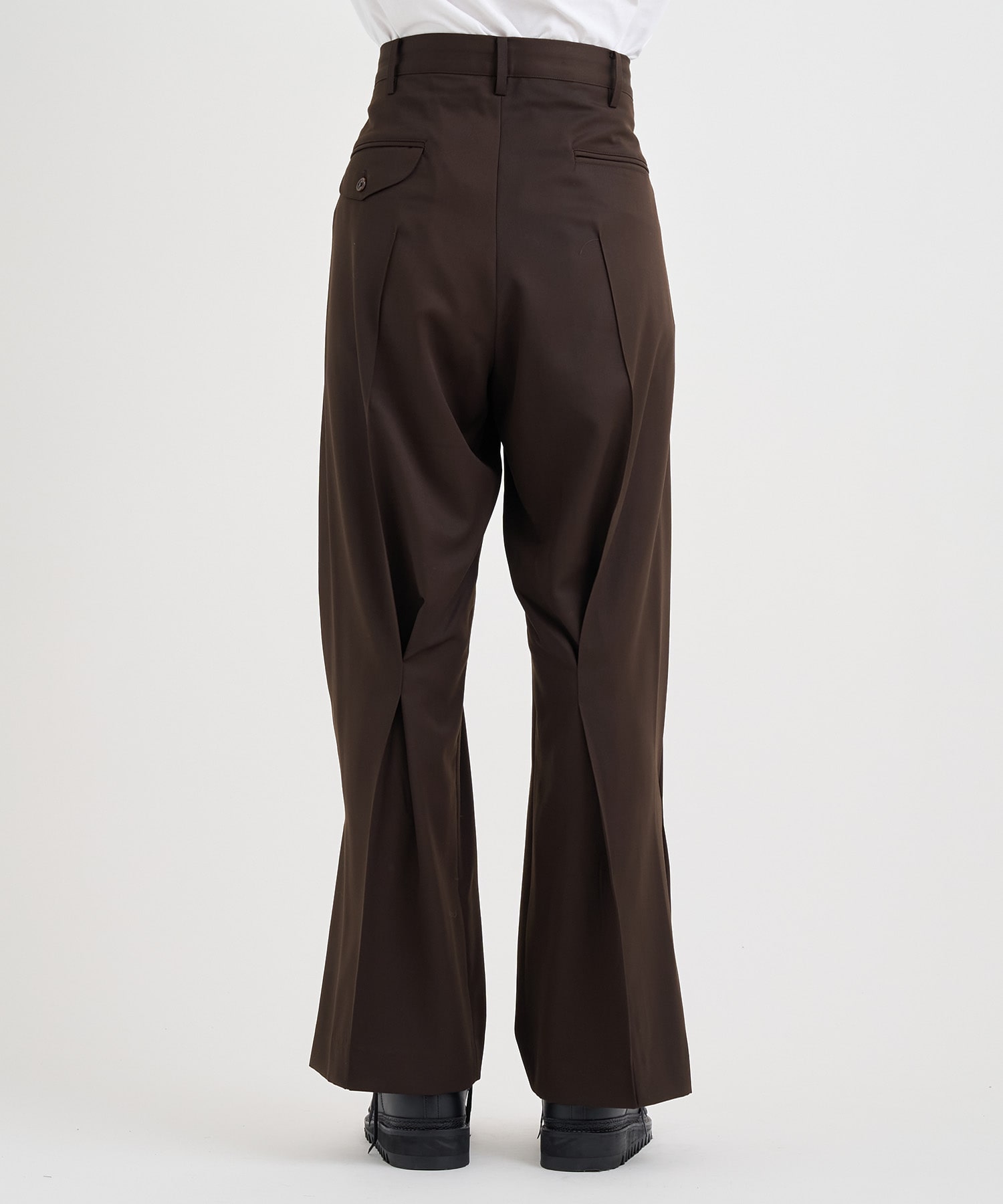 Tuck-detail pants KHOKI