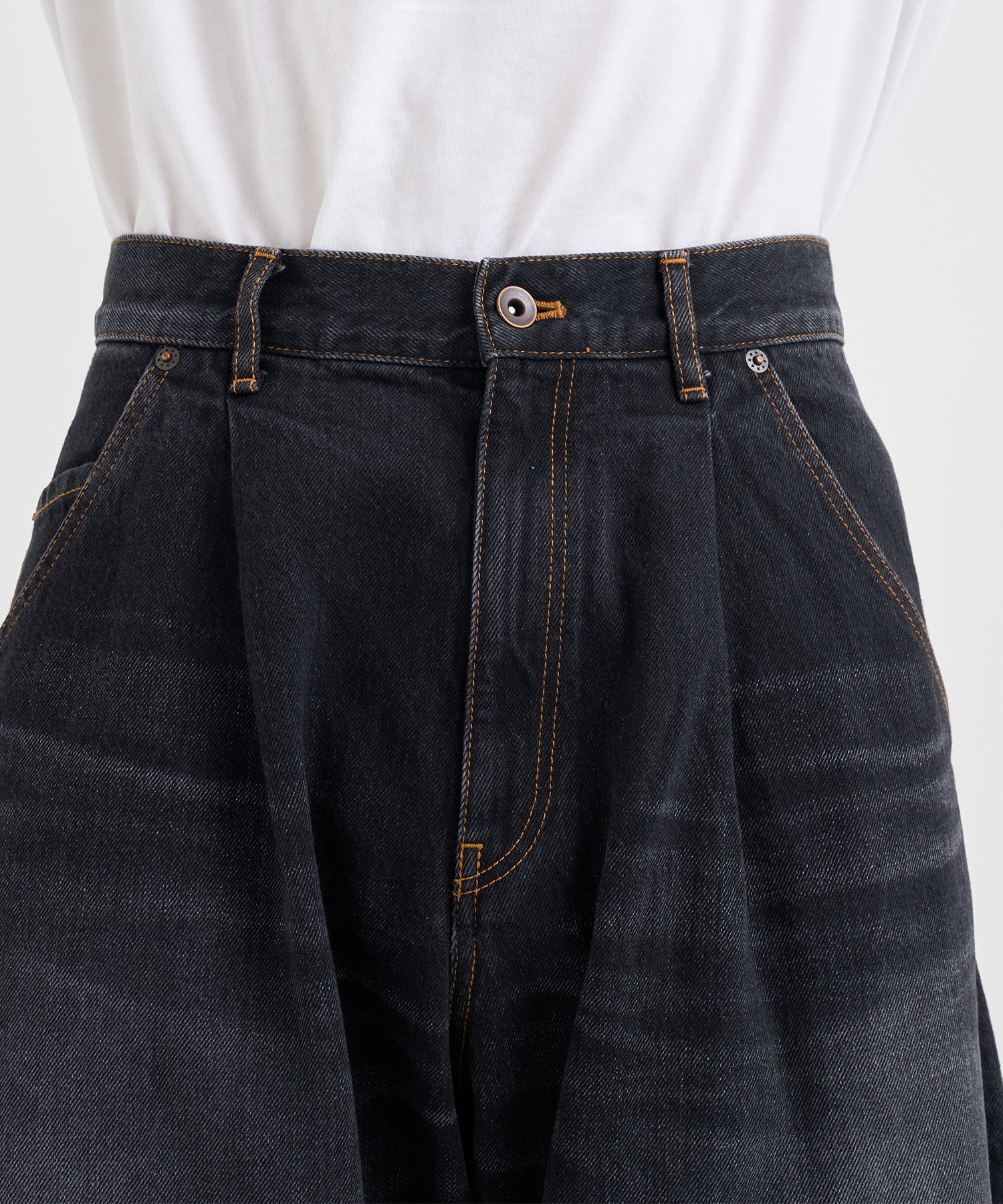 3D cutting denim pants 