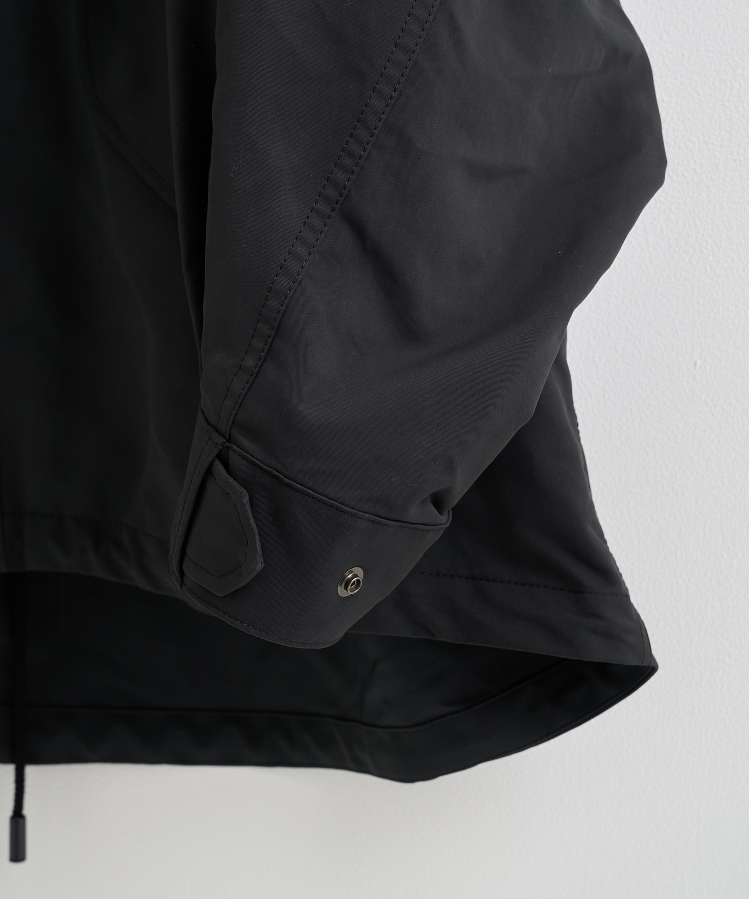 THE MODS COAT THE RERACS