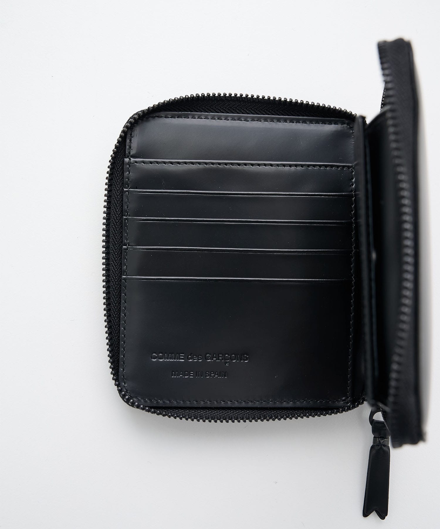 VERY BLACK LEATHER LINE B FPLD ZIP WALLET Wallet Comme des Garcons