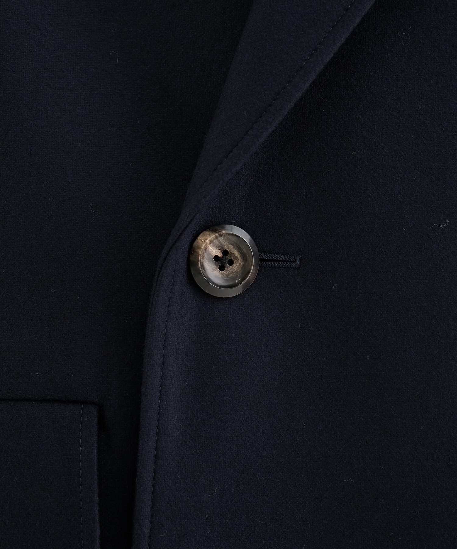 THE DOUBLE PEAKED EASY COAT THE RERACS