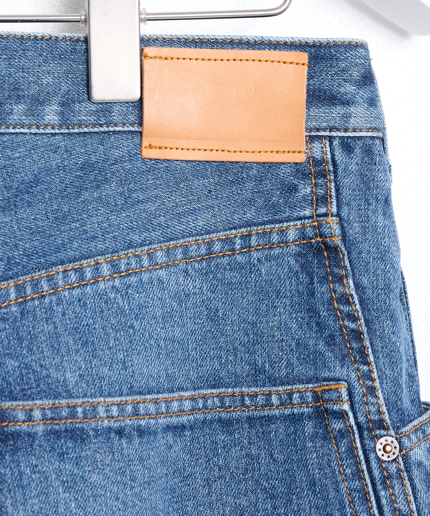 26fw-p-08 3D cutting denim pants KHOKI