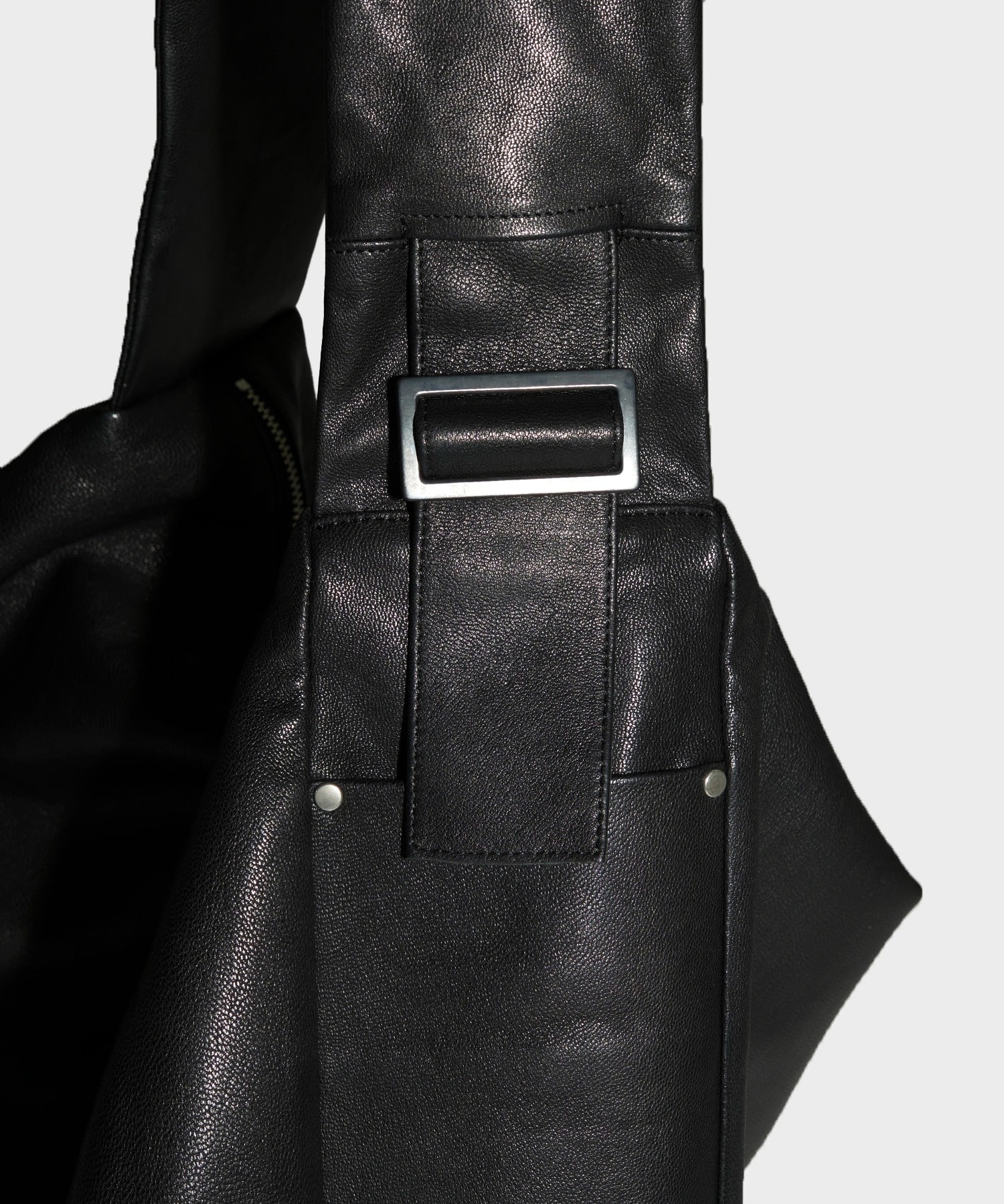 【シュタイン】ST.1674 GOAT LEATHER SHIRRING HANDLE SHOULDER BAG ssstein