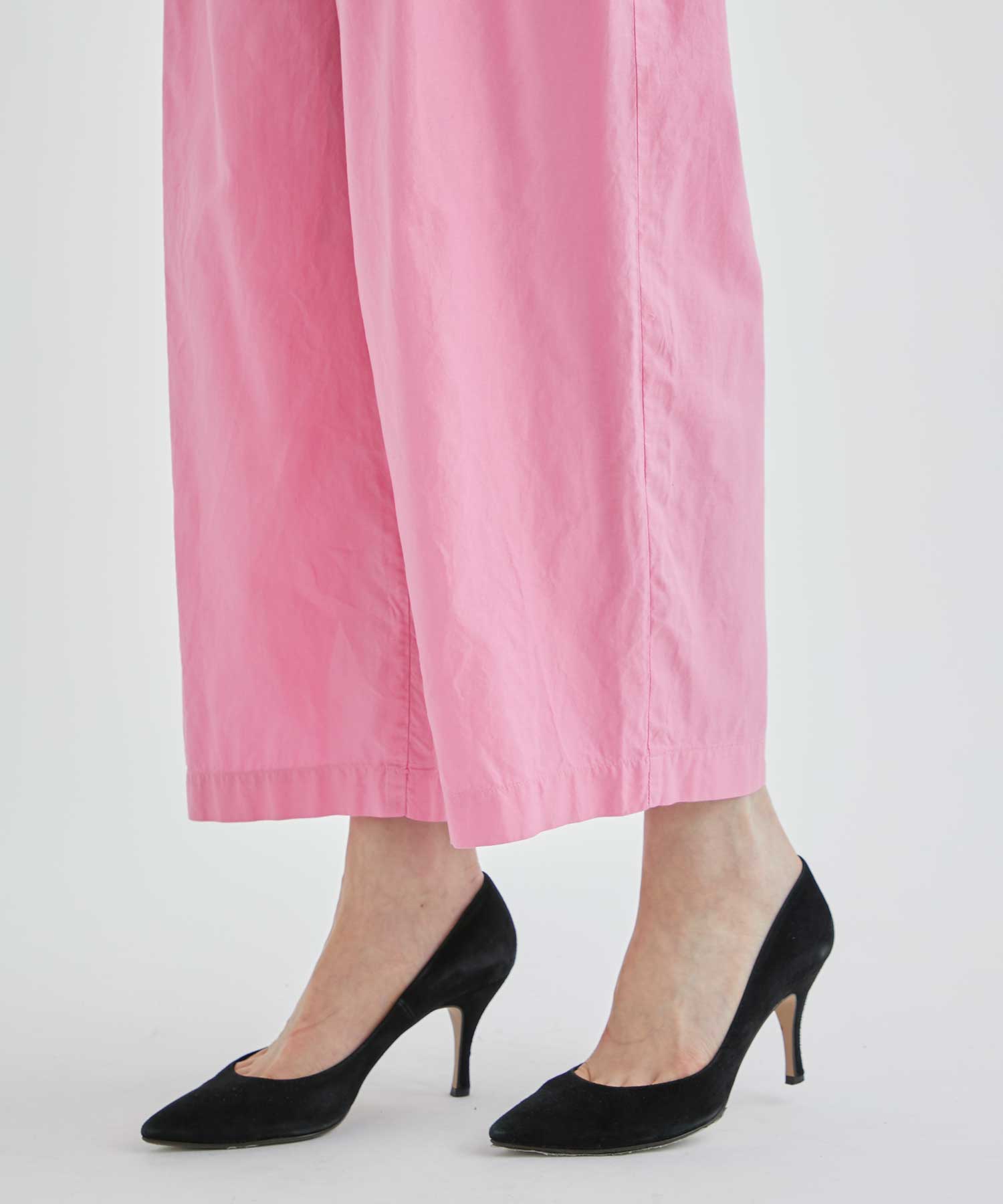 MICRO COTTON SATIN TUCKED WIDE PANTS