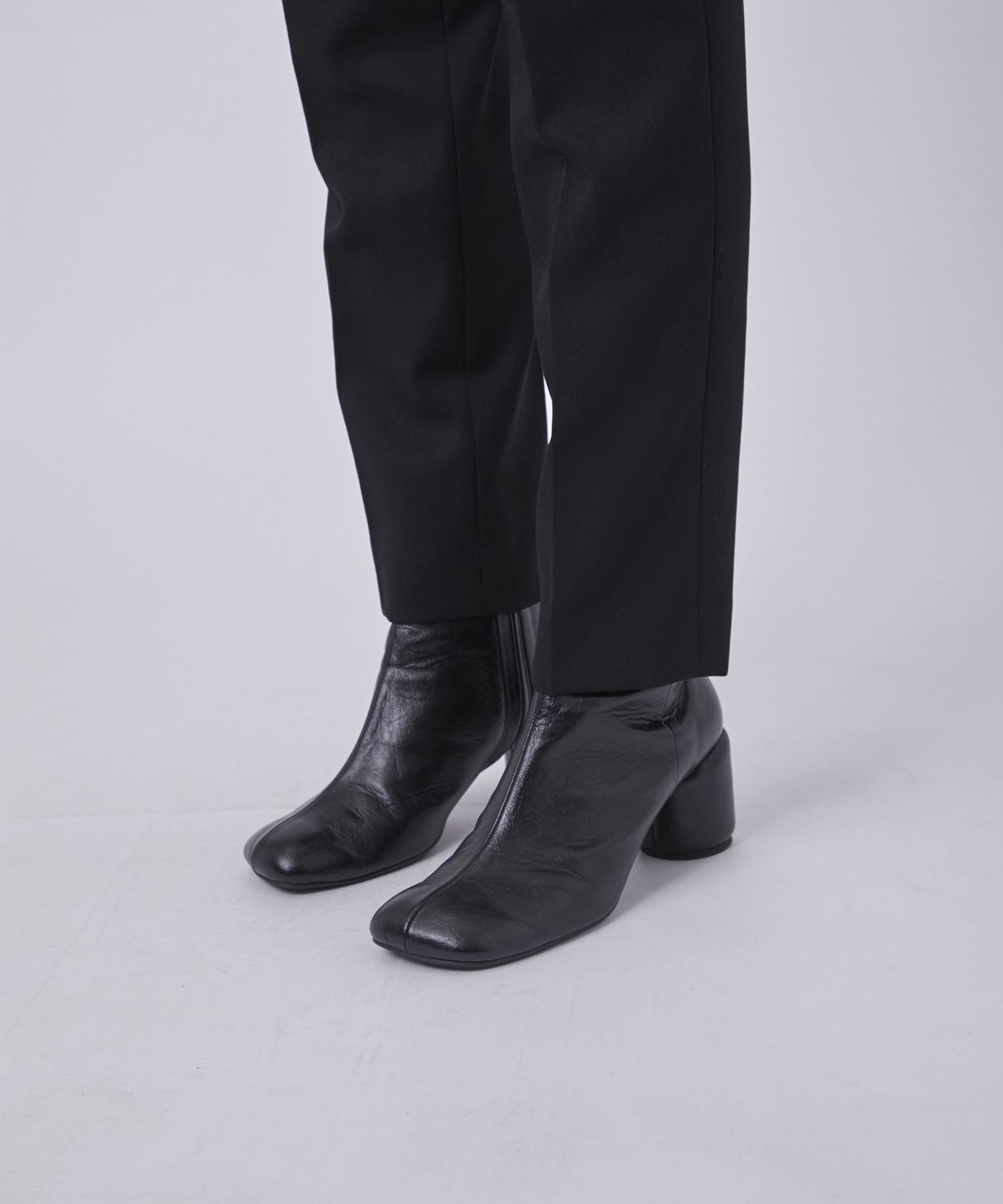 BLACK FORMAL TAPERED PANTS CINOH